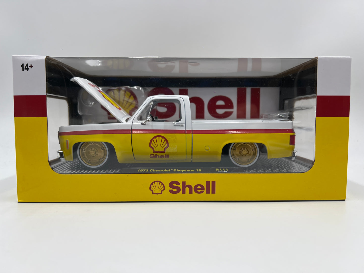 M2 Machines 1/24 Shell 1973 Chevrolet Cheyenne 10 Yellow/White R111 Cracked Blister