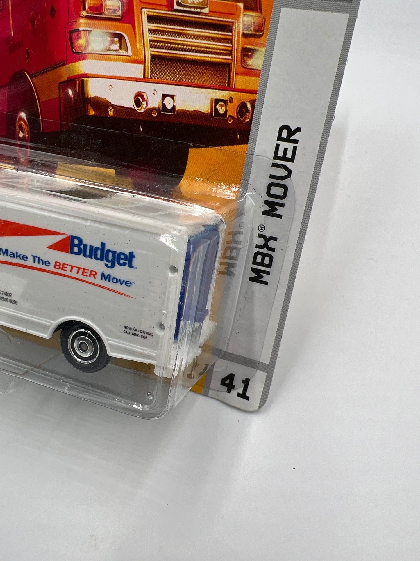 Matchbox #41 City Action MBX Mover Budget White 206E
