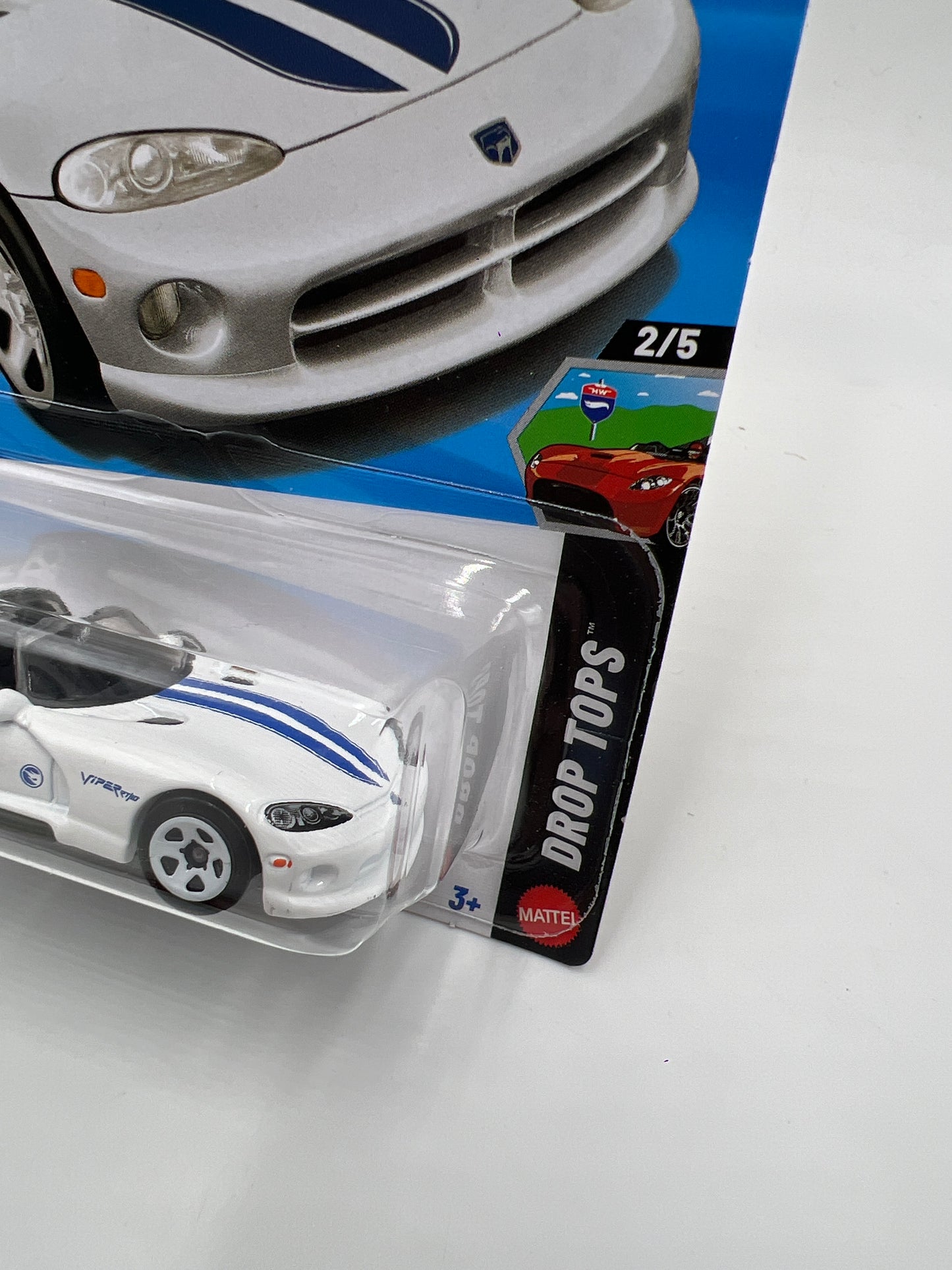 2026 Hot Wheels B Case Treasure Hunt #29 92 Dodge Viper RT/10 White 277C