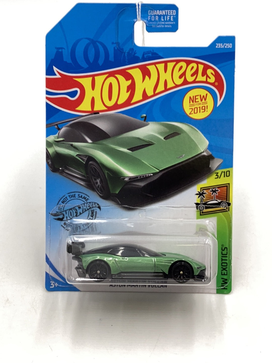 2019 Hot wheels  #235 Aston Martin Vulcan 106A