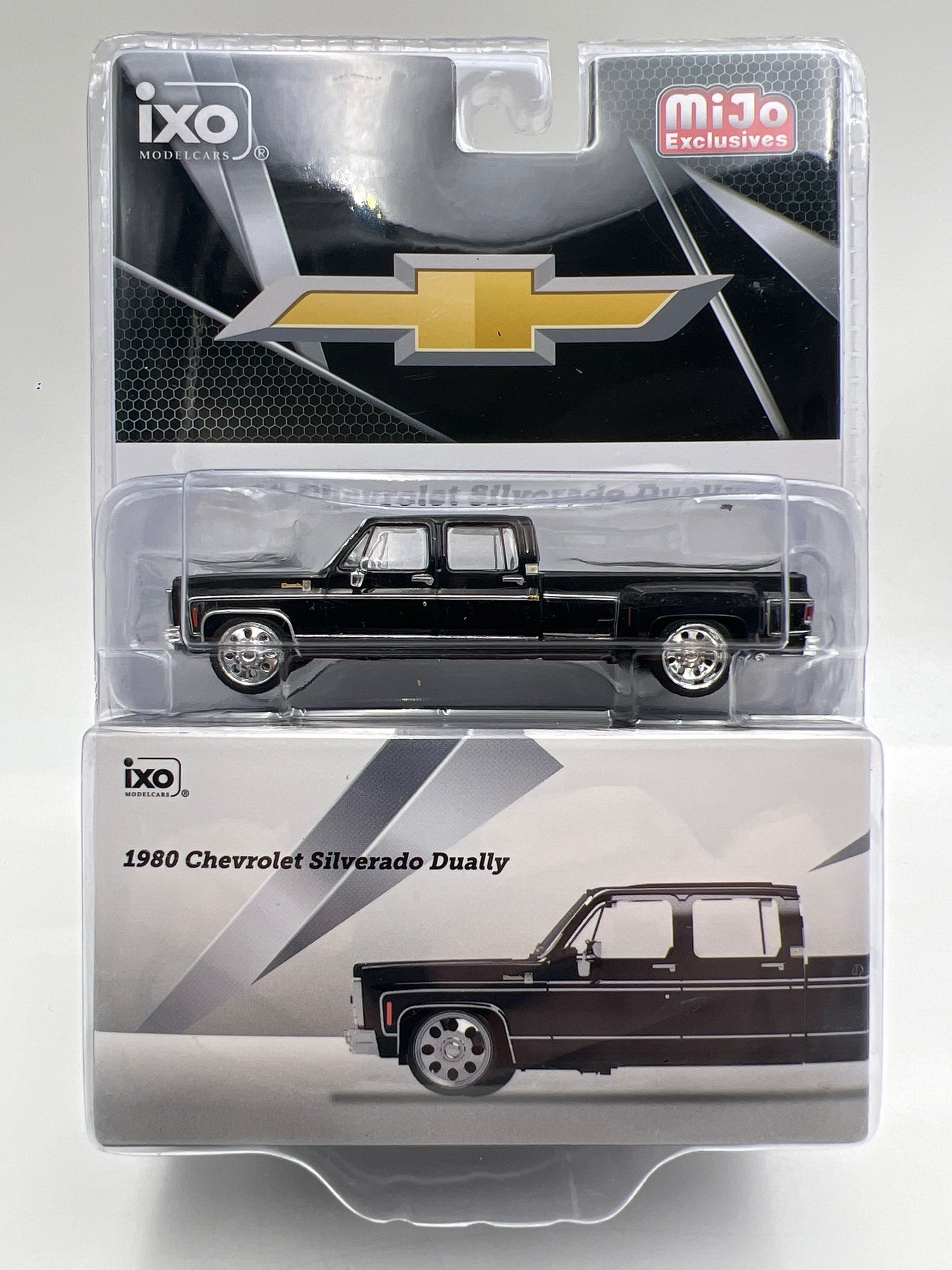 IXO Models MiJo Exclusives 1980 Chevrolet Silverado Dually Black