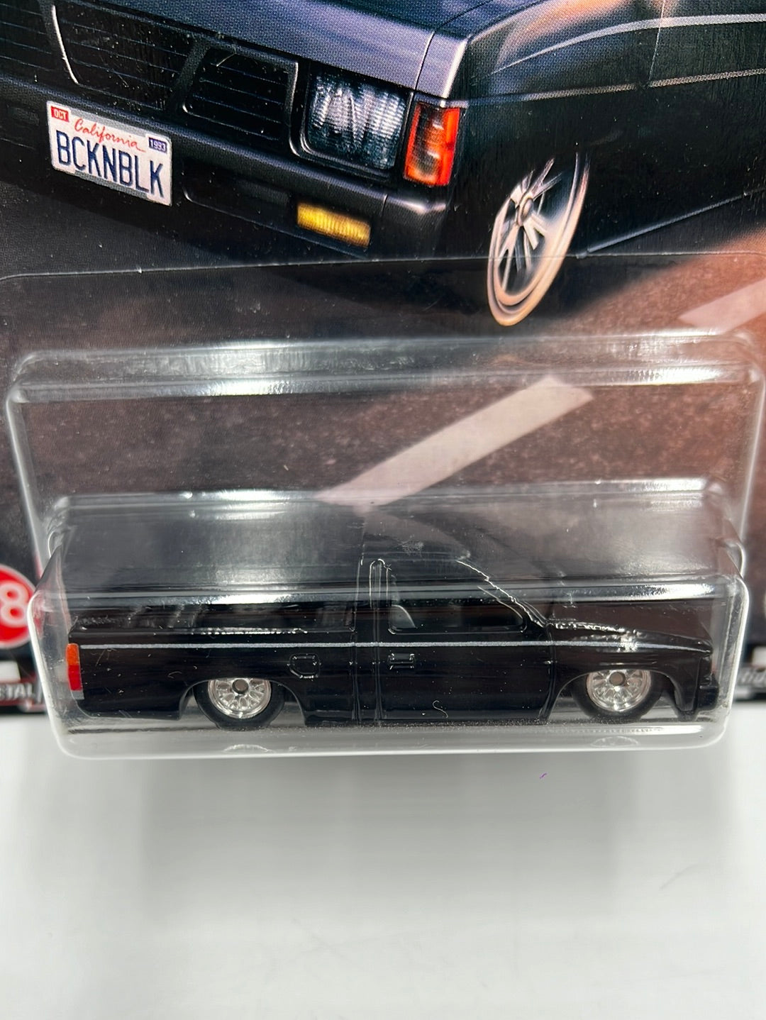 Hot Wheels Premium Boulevard #38 Custom ‘93 Nissan Hardbody (D21)