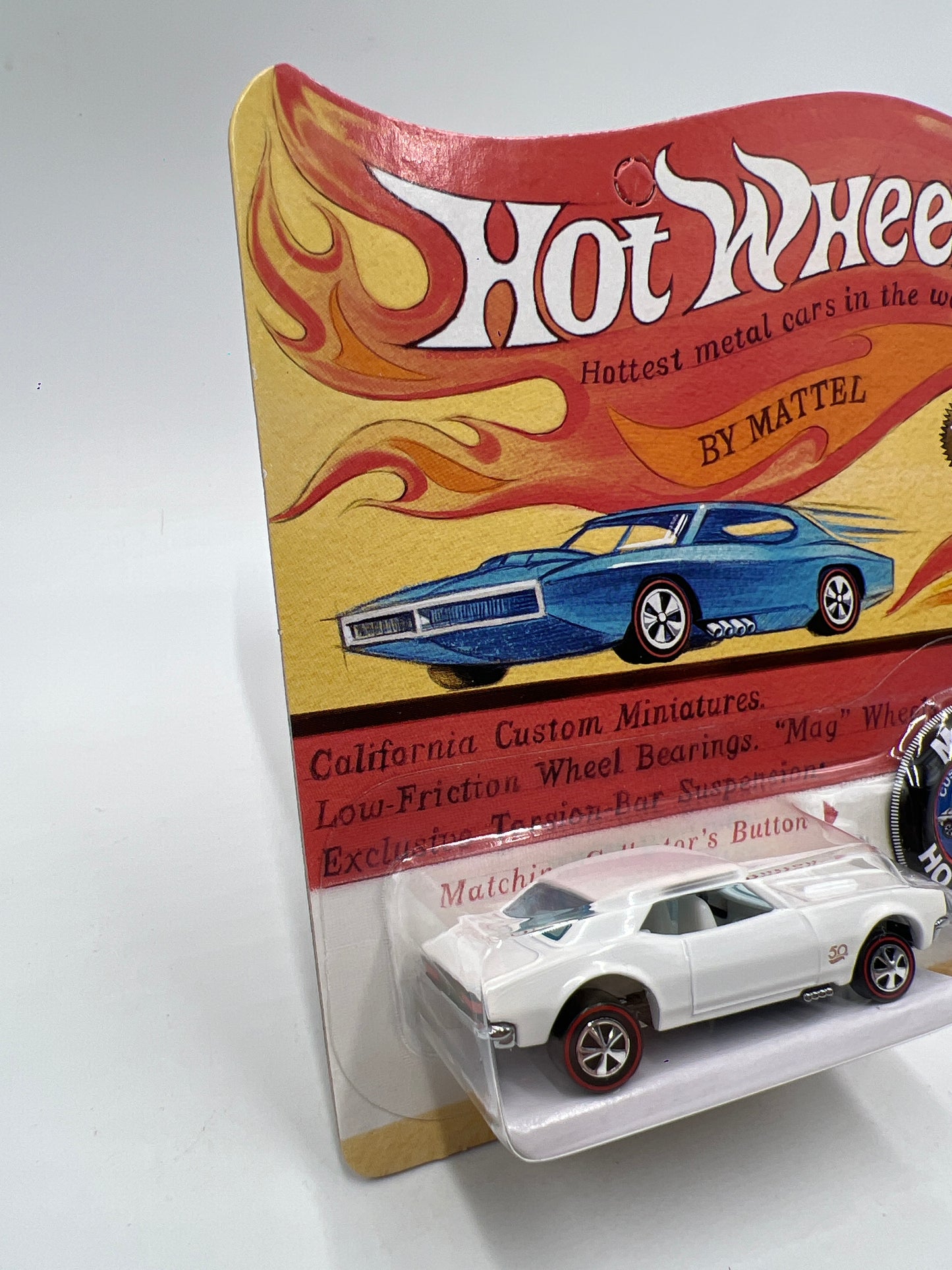 2018 Hot Wheels RLC #11326/12000 Custom Camaro White W/Protector