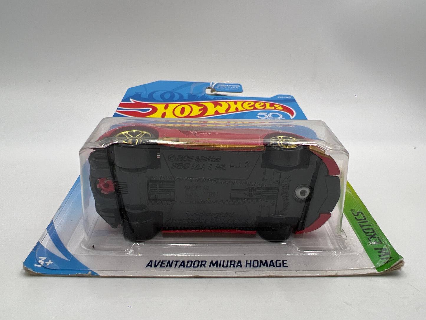 2018 Hot Wheels Exotics #239 Lamborghini Aventador Miura Homage Red 102B