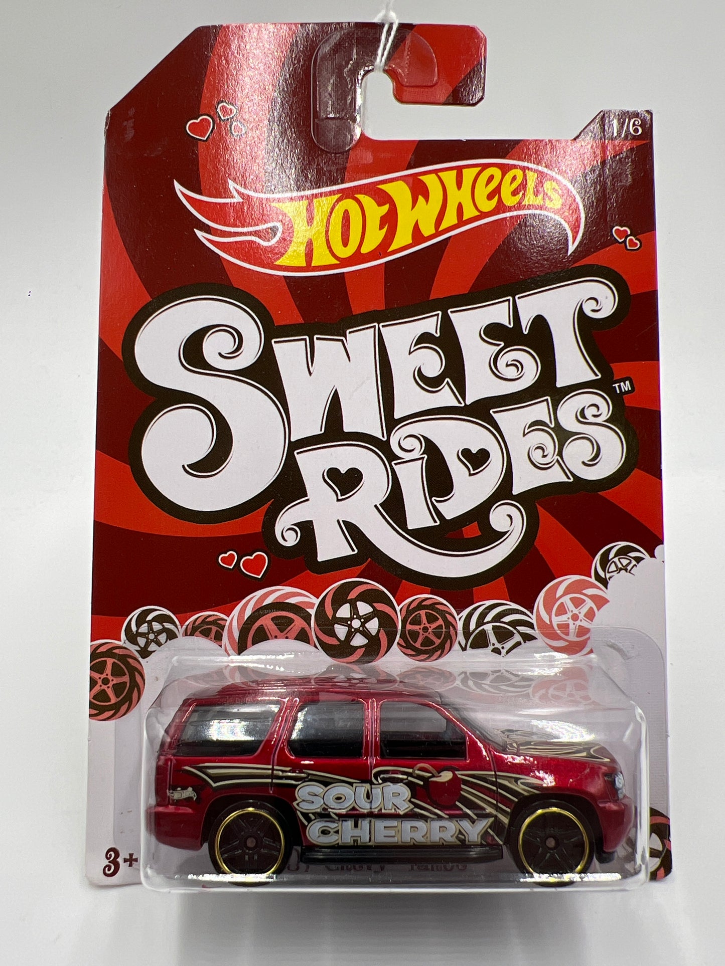 Hot Wheels Sweet Rides #1 07 Chevy Tahoe Red Sour Cherry 152D