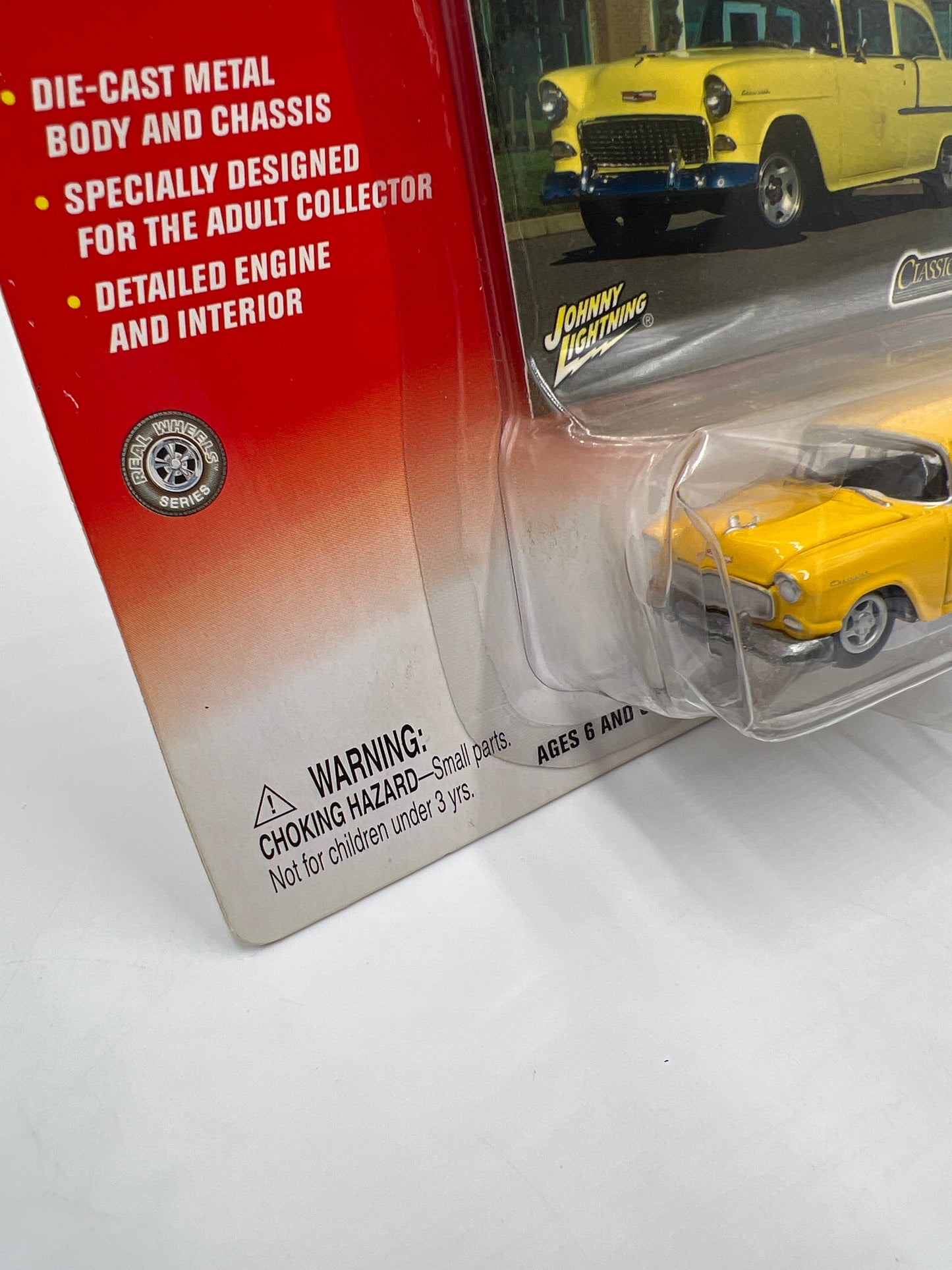 Johnny Lightning Classic Gold Collection 1955 Chevy 2-Door Sedan Yellow 222F