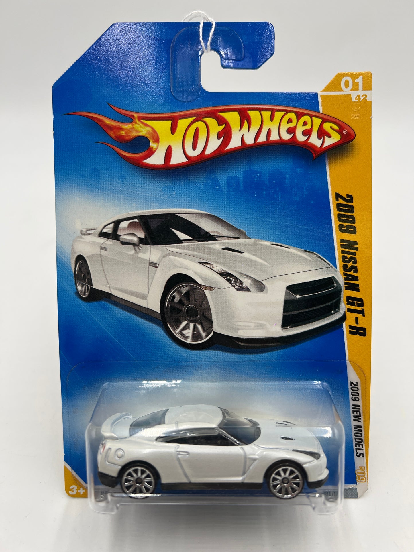 2009 Hot Wheels New Models #001 2009 Nissan GT-R White 79B