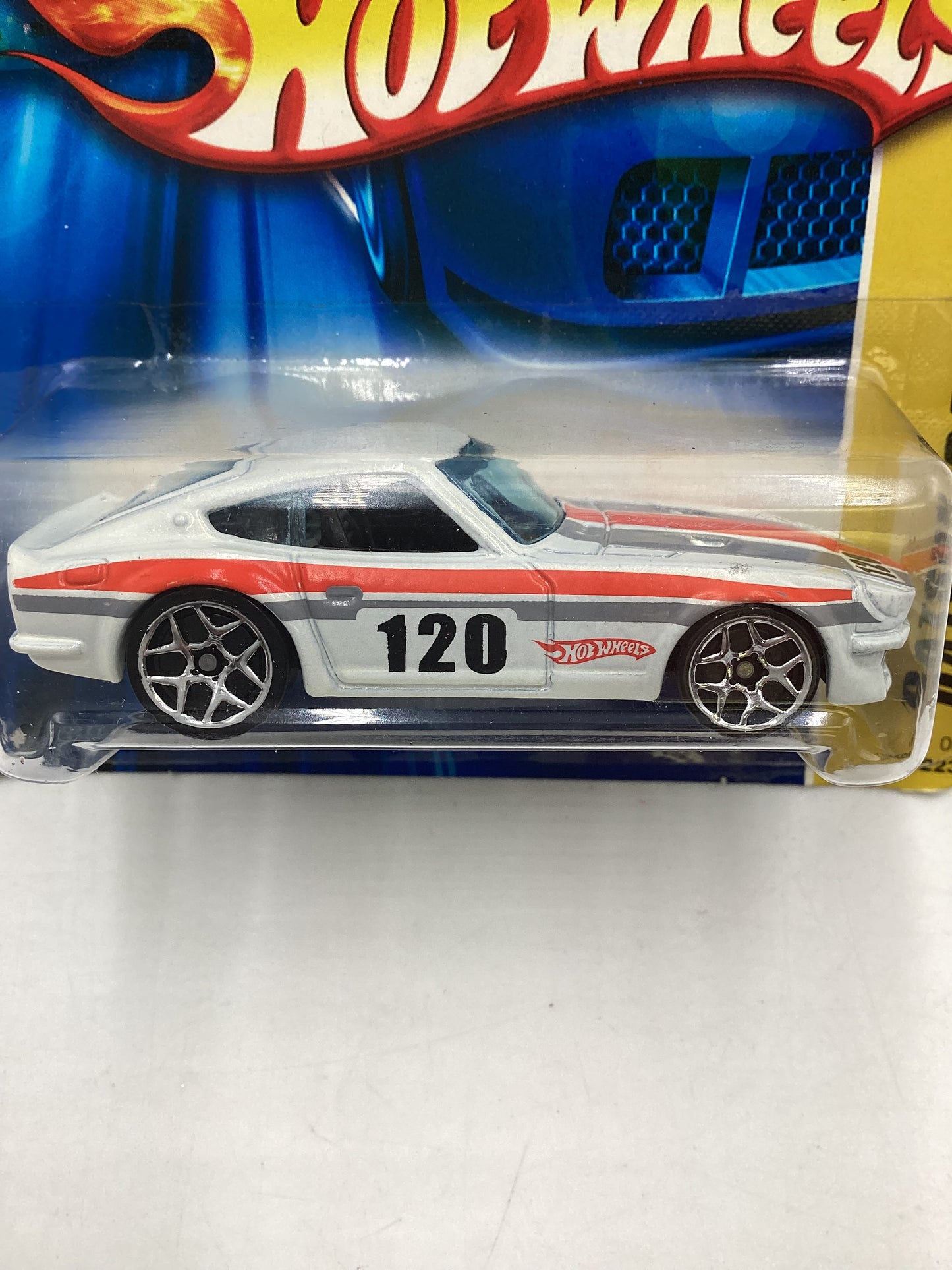 2006 Hot Wheels #036 Short Card White Datsun 240Z 88A