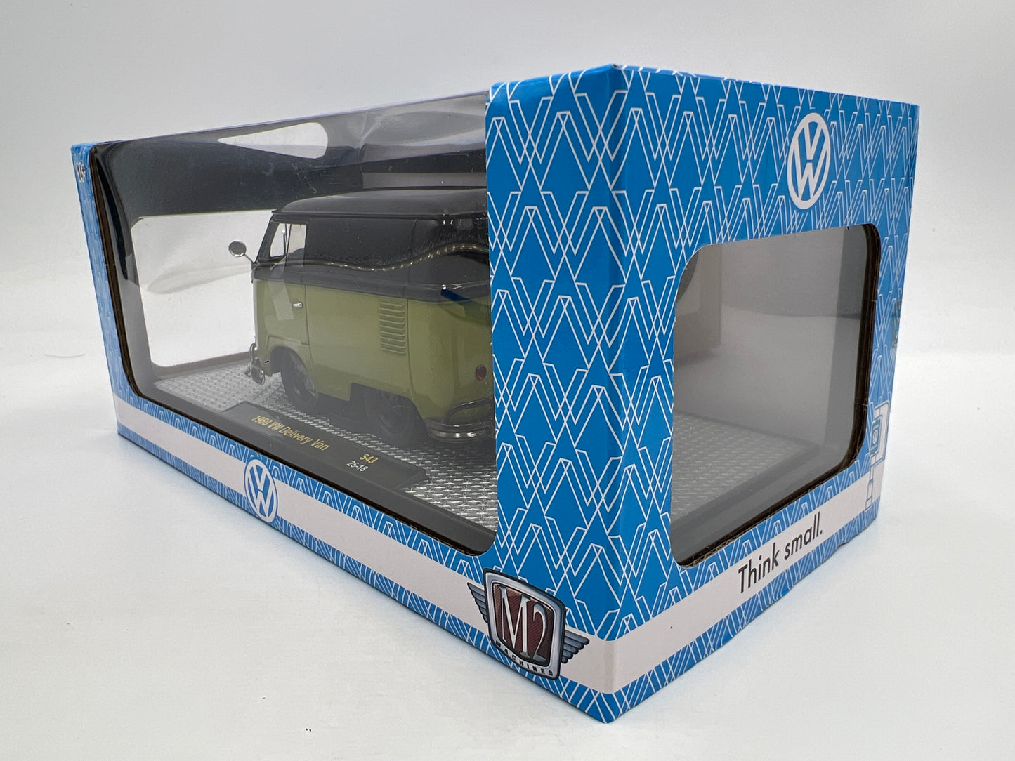 M2 Machines 1/24 1960 VW Delivery Van Green/Black S43