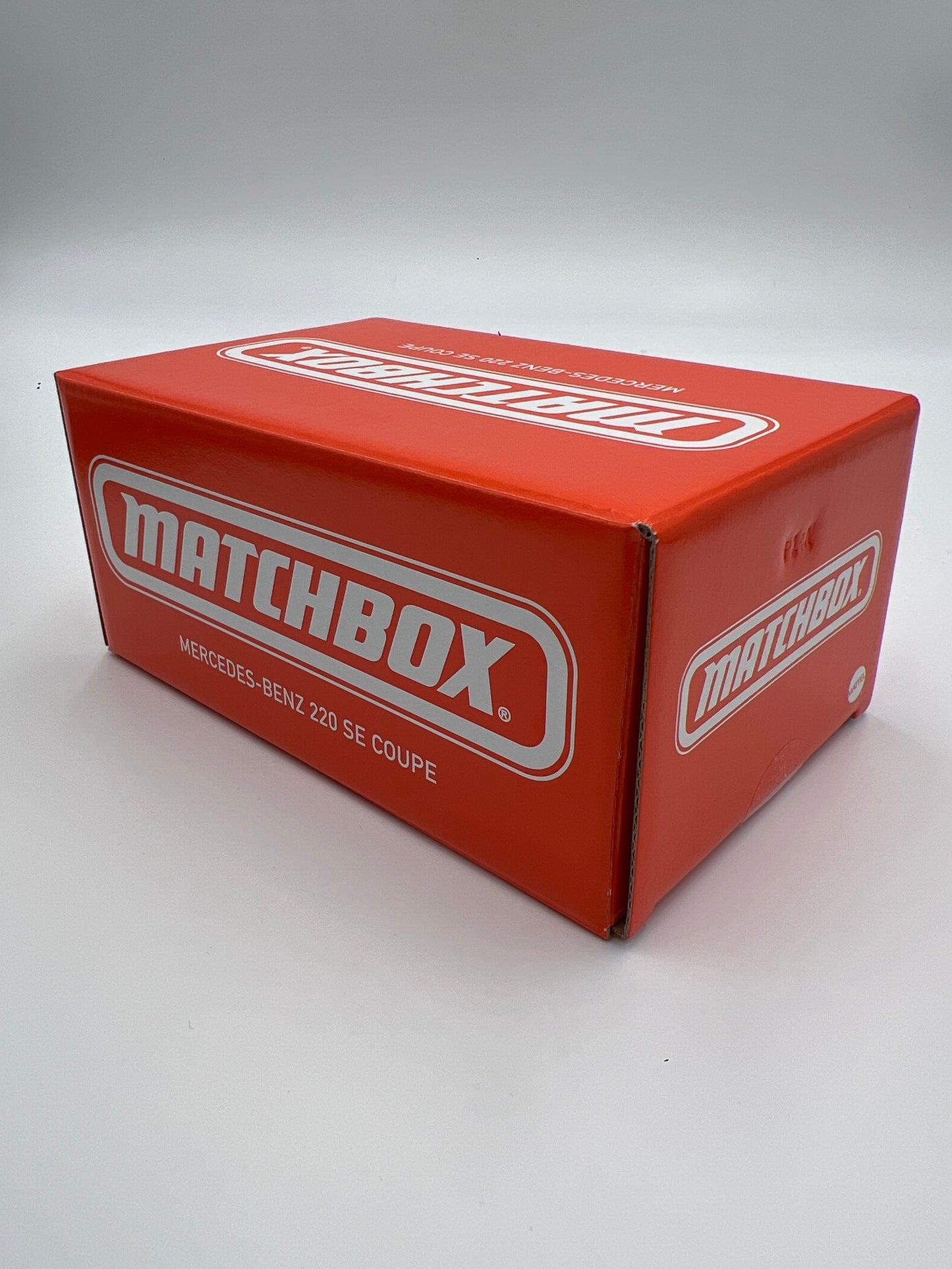 Matchbox Mattel Creations Mercedes-Benz 220 SE Coupe Silver