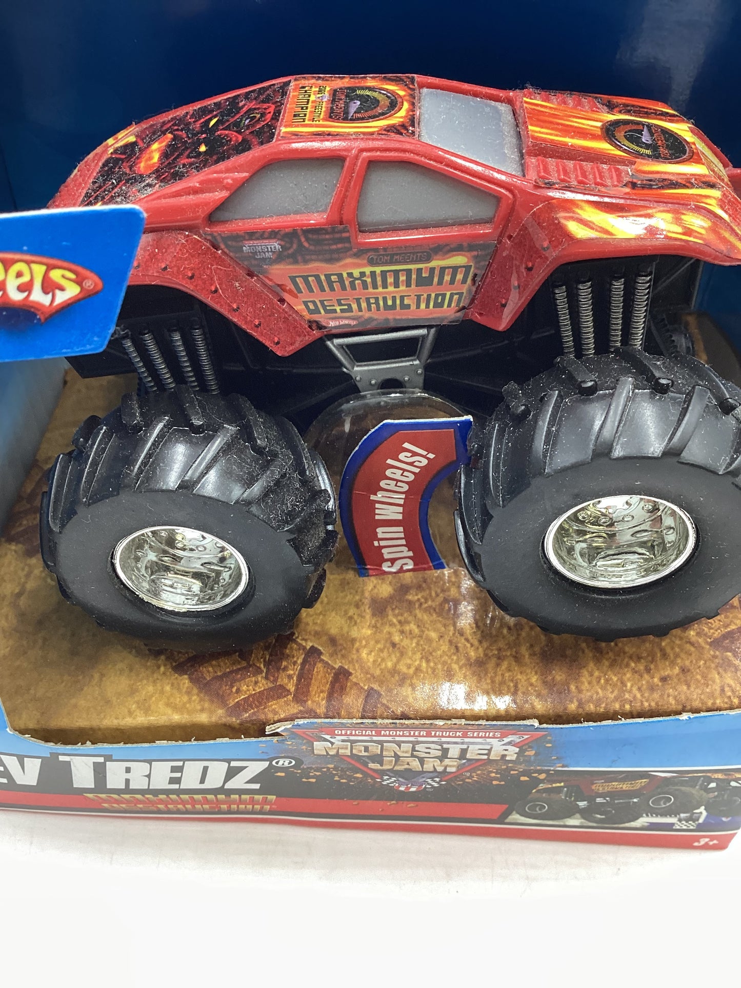 Hot Wheels Monster Jam Rev Tredz Maximum Destruction