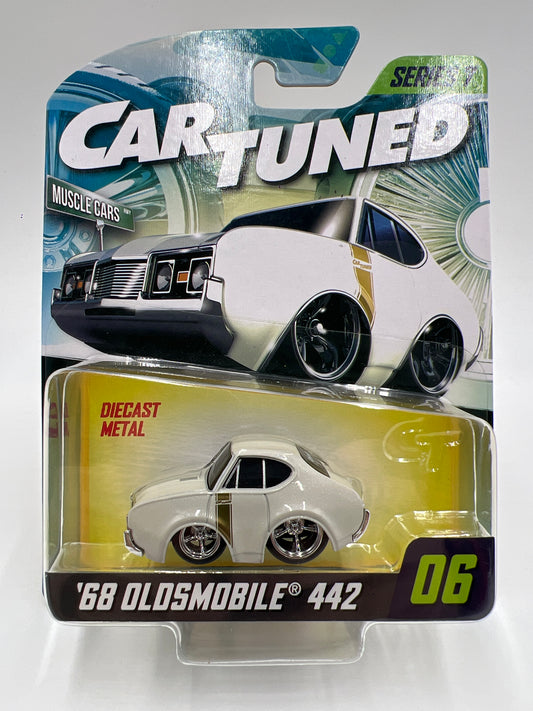 MGA Car Tuned Series 7 #6 68 Oldsmobile 442 White