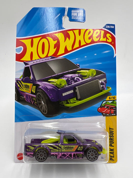 2025 Hot Wheels N Case Peak Pursuit #236 Limited Grip Purple UU4