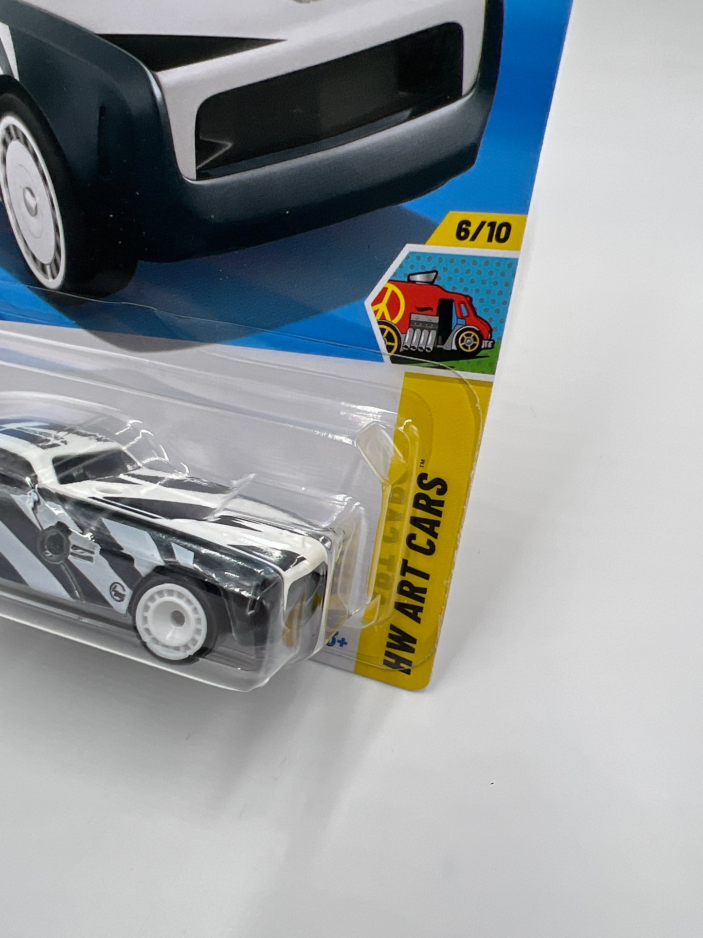 2025 Hot Wheels C Case Super Treasure Hunt #61 Hi-Roller II Black/White W/Protector