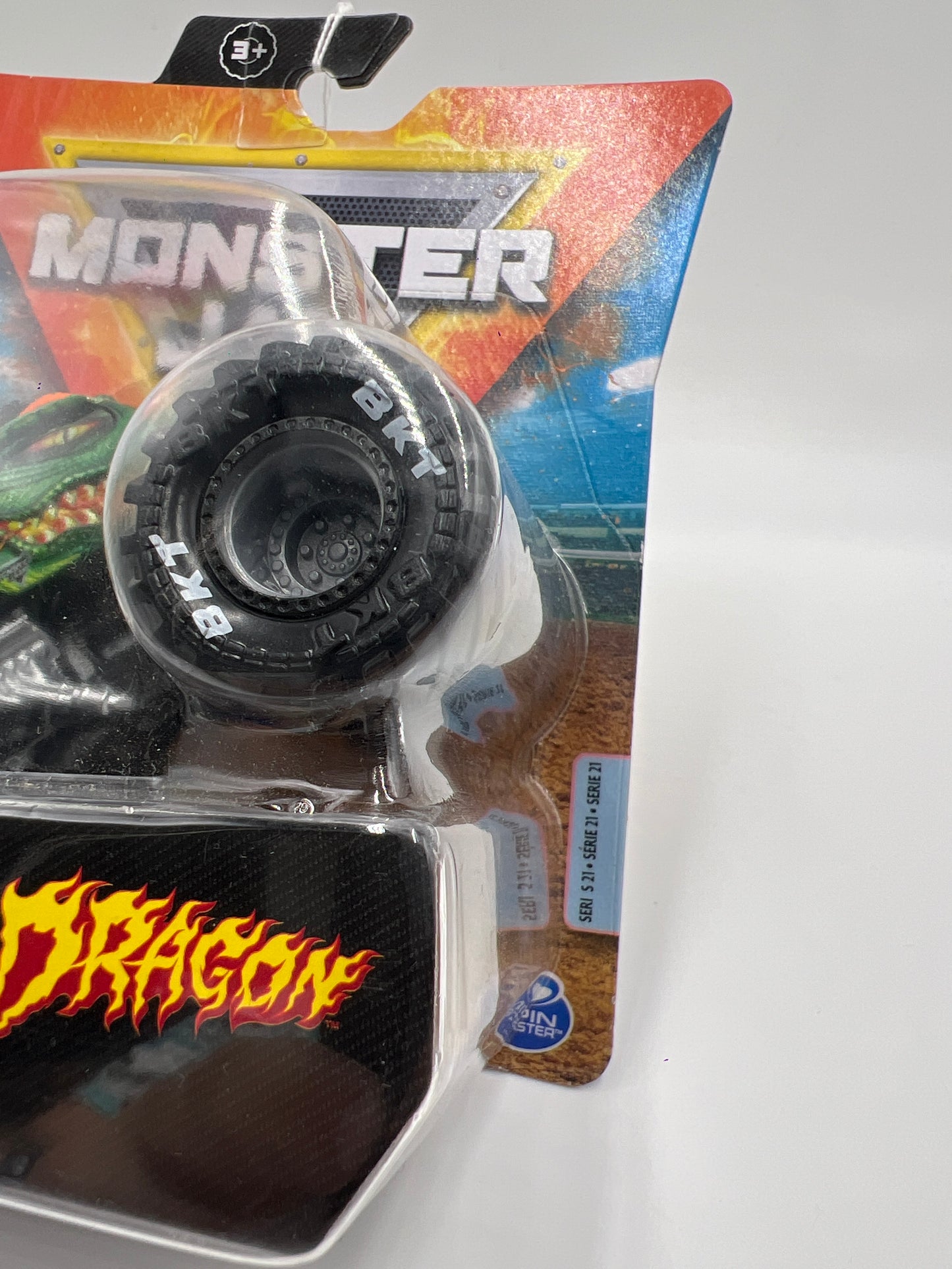 Monster Jam Series 21 Dragon Chase 130F