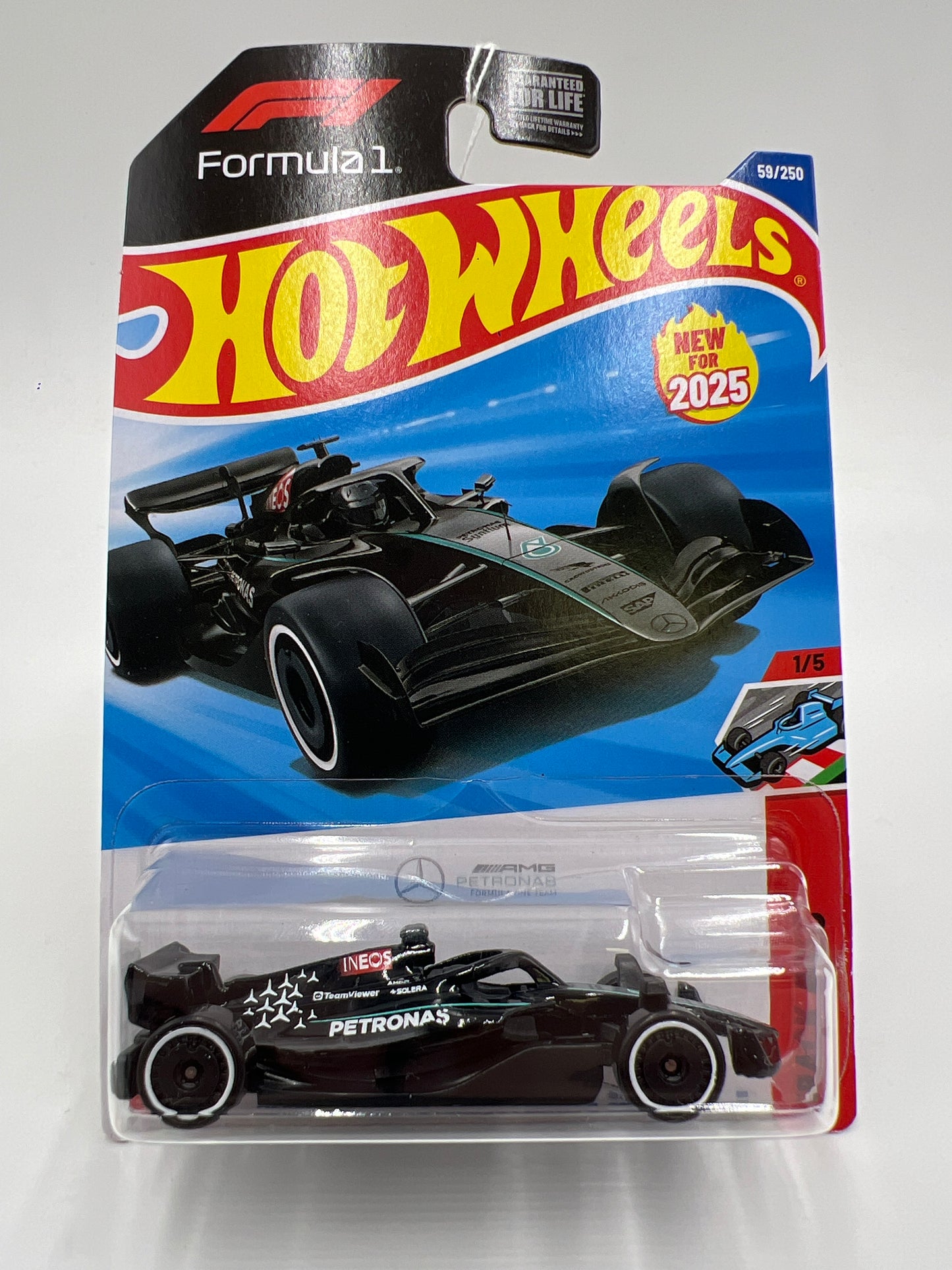 2025 Hot Wheels J Case formula 1 #59 Mercedes-AMG Petronas Formula One Team Black 112D