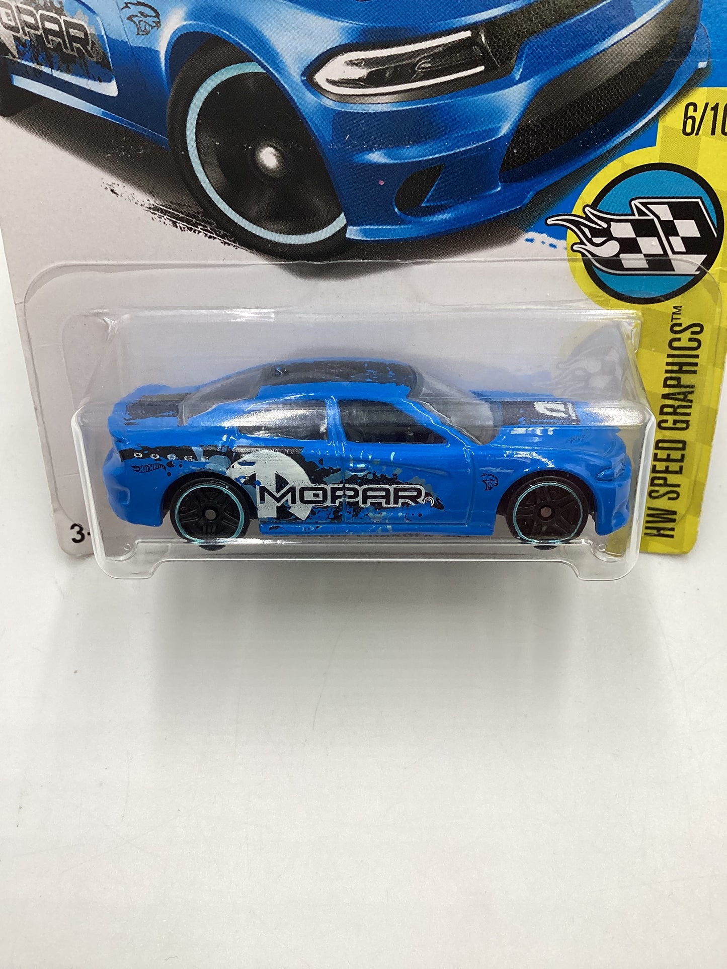 2015 Hot Wheels #9  Speed Graphics 15 Dodge Charger SRT 39H