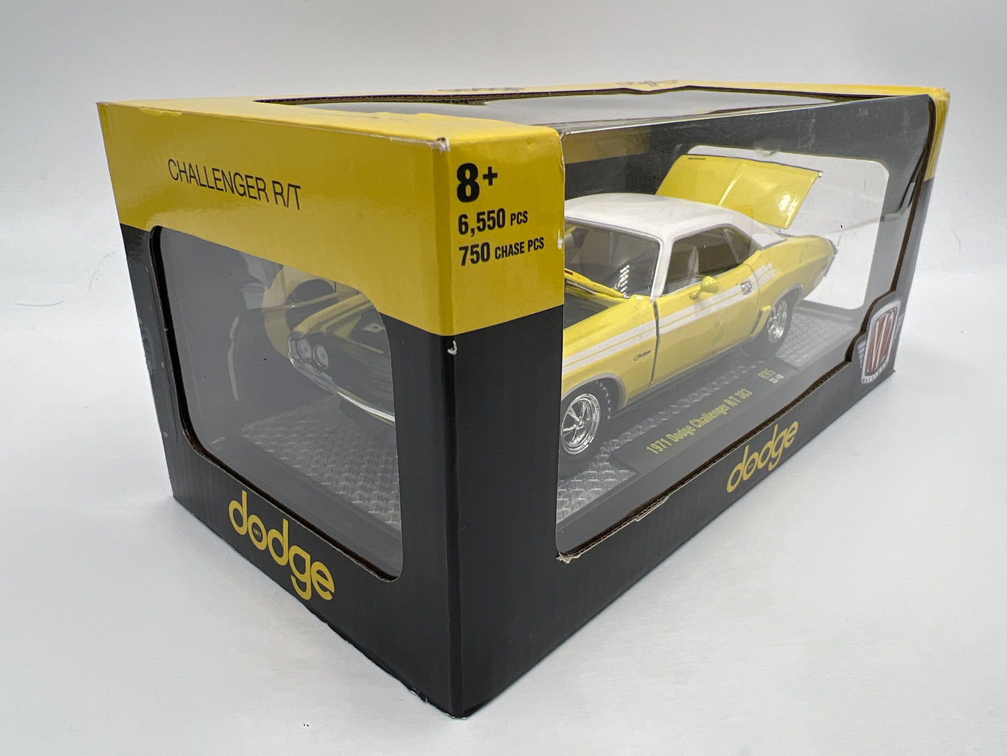 M2 Machines 1/24 1971 Dodge Challenger R/T 383 Yellow R95