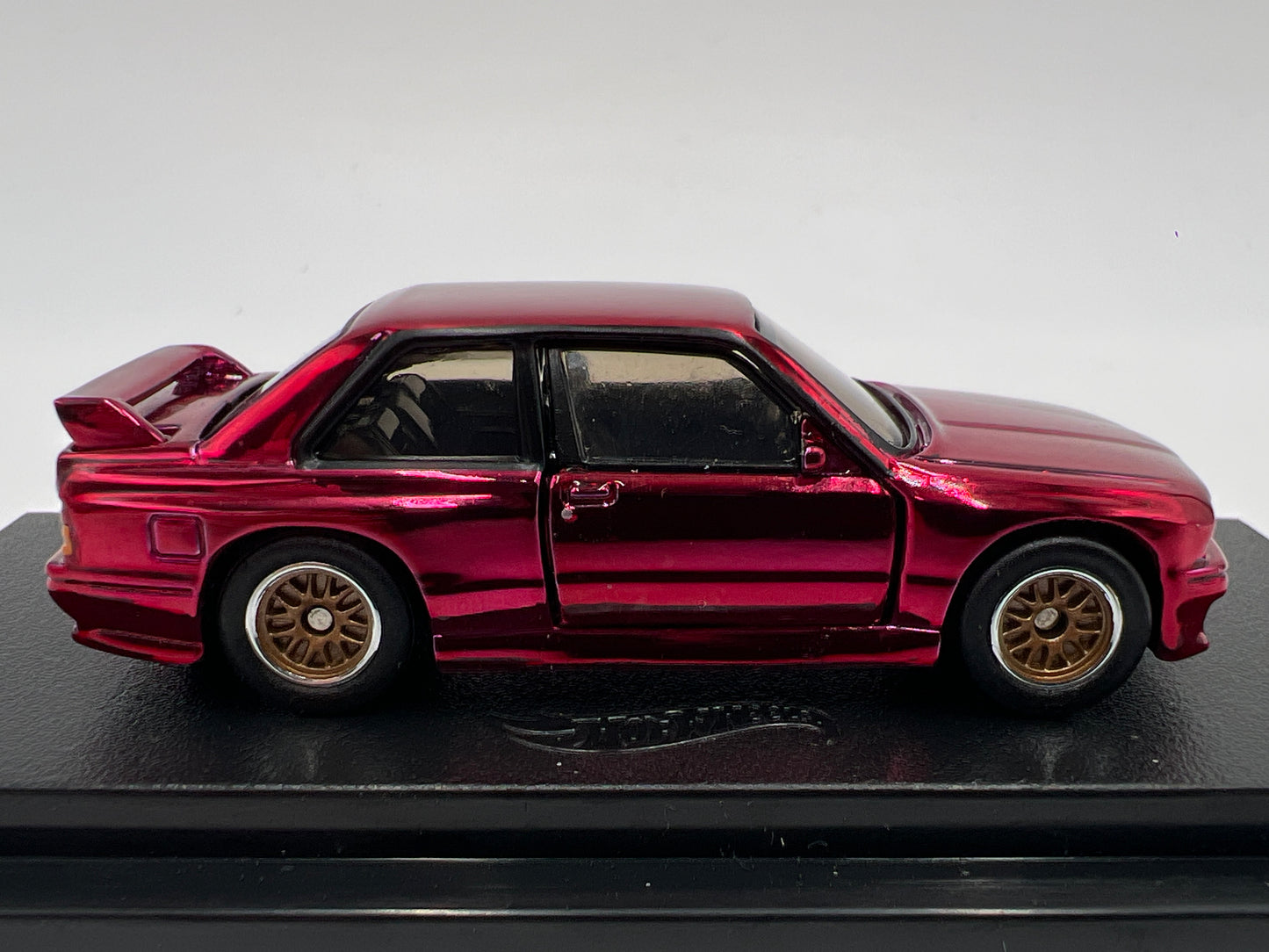 2023 Hot Wheels RLC 1991 BMW M3 Red