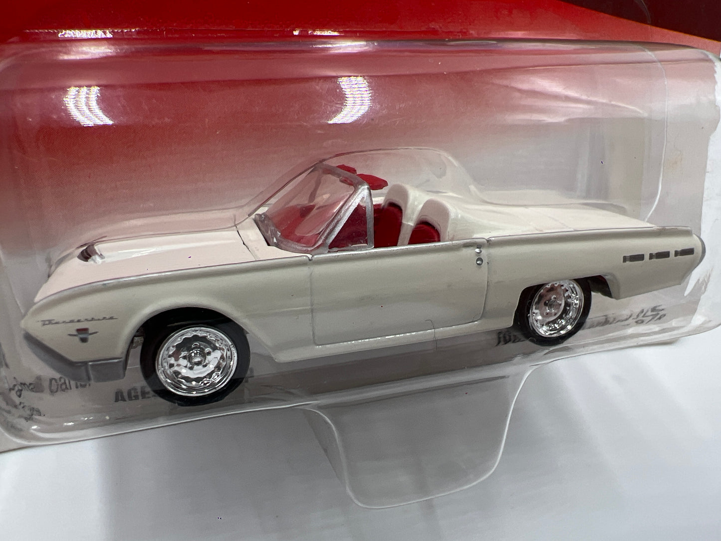 Johnny Lightning Ragtops 1962 Ford Thunderbird S/R 220F