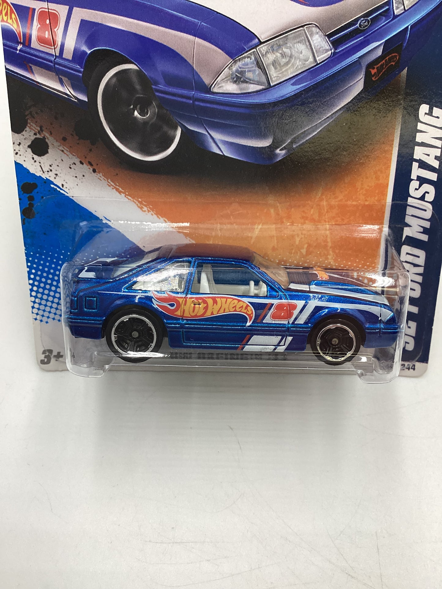 2011 Hot Wheels HW Racing #159 92 Ford Mustang Blue Green Lantern Card 19C