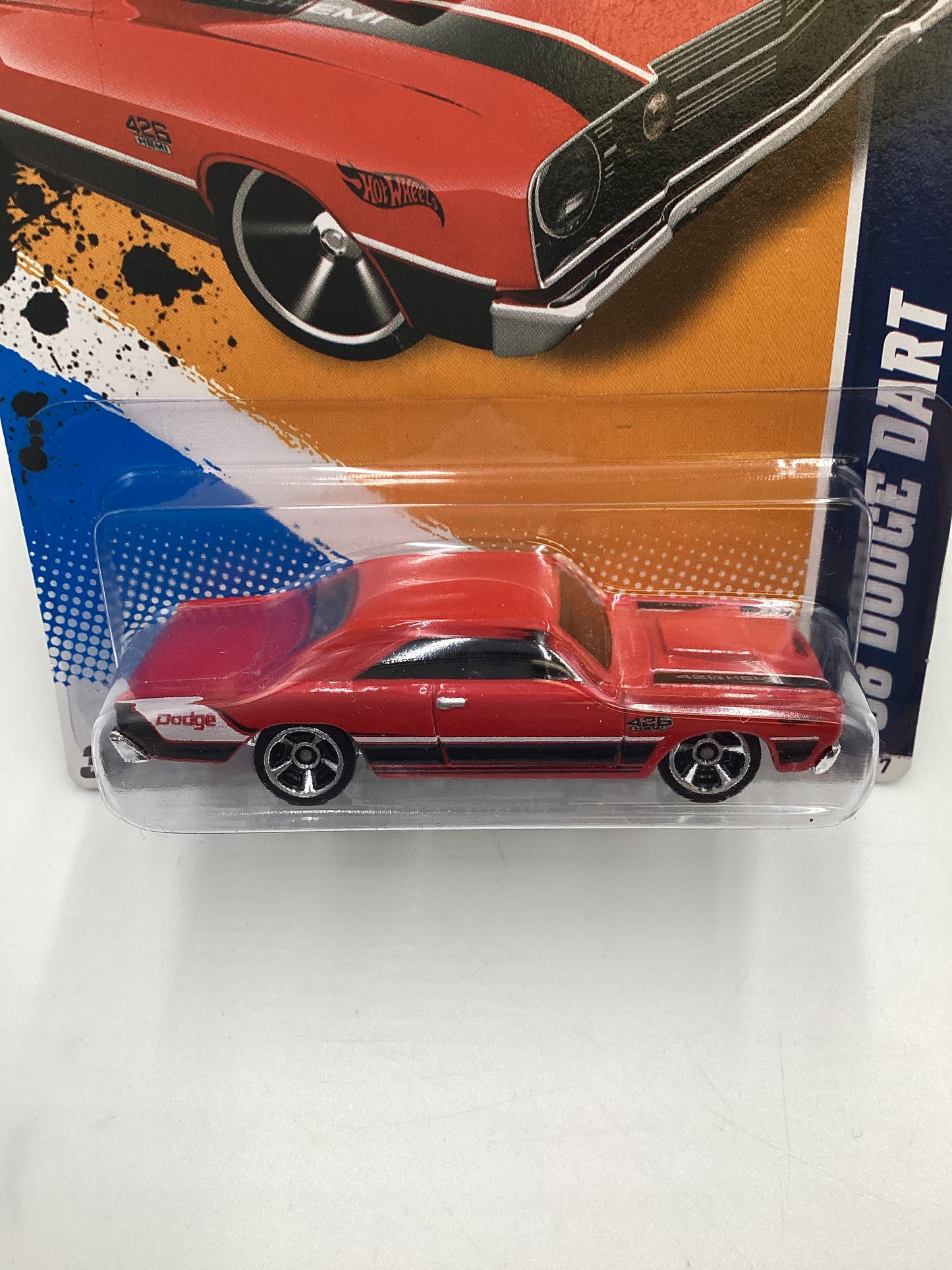 2012 Hot Wheels Muscle Mania Mopar #81 68 Dodge Dart Red 52A