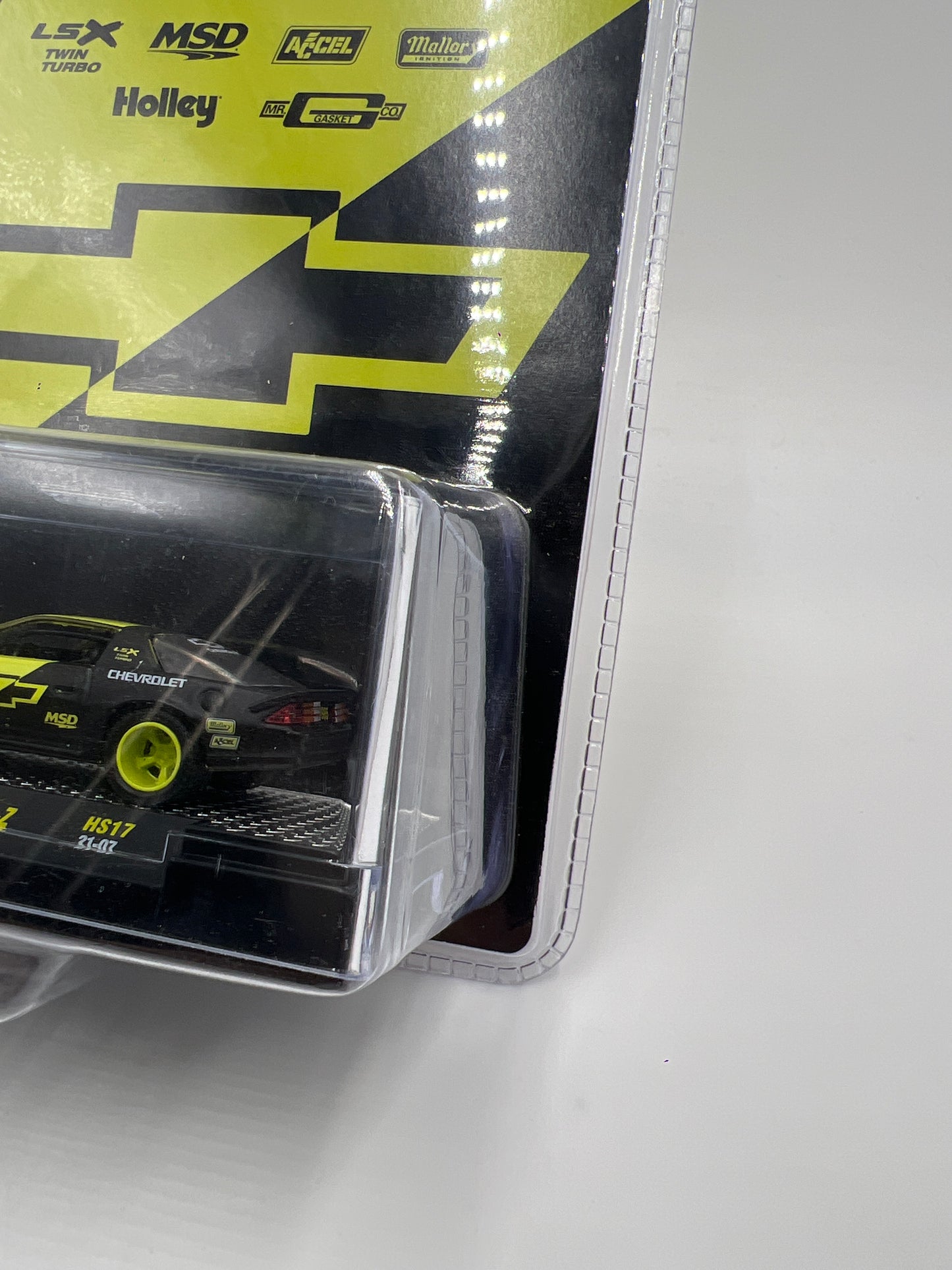 M2 Machines Hobby Exclusive 1985 Chevrolet Camaro IROC-Z HS17 194D