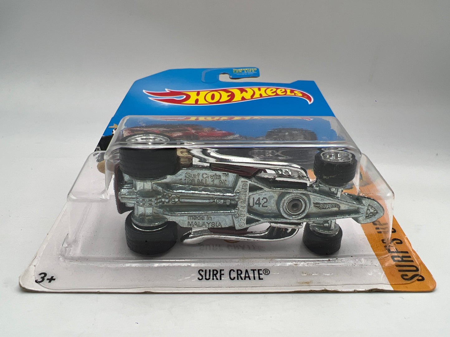 2017 Hot Wheels Super Treasure Hunt Surf Crate Red W/Protector