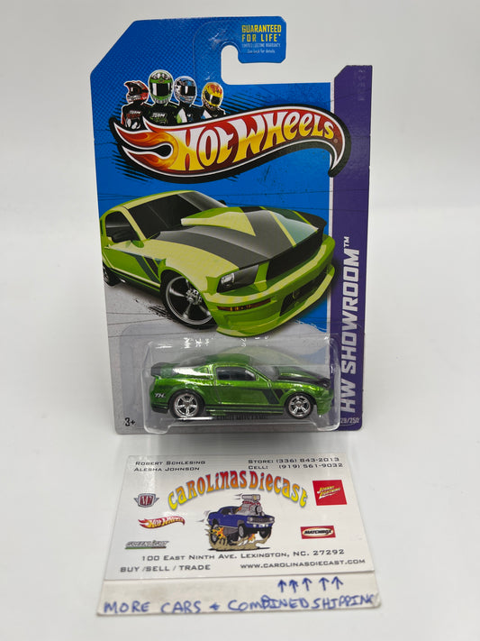 2013 Hot Wheels Super Treasure Hunt #229 07 Ford Mustang Green W/Protector