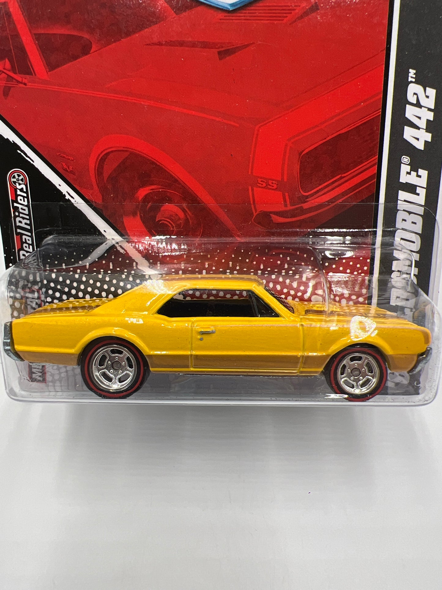 Hot Wheels Premium Garage Series #13 67 Oldsmobile 442 Yellow W/Protector