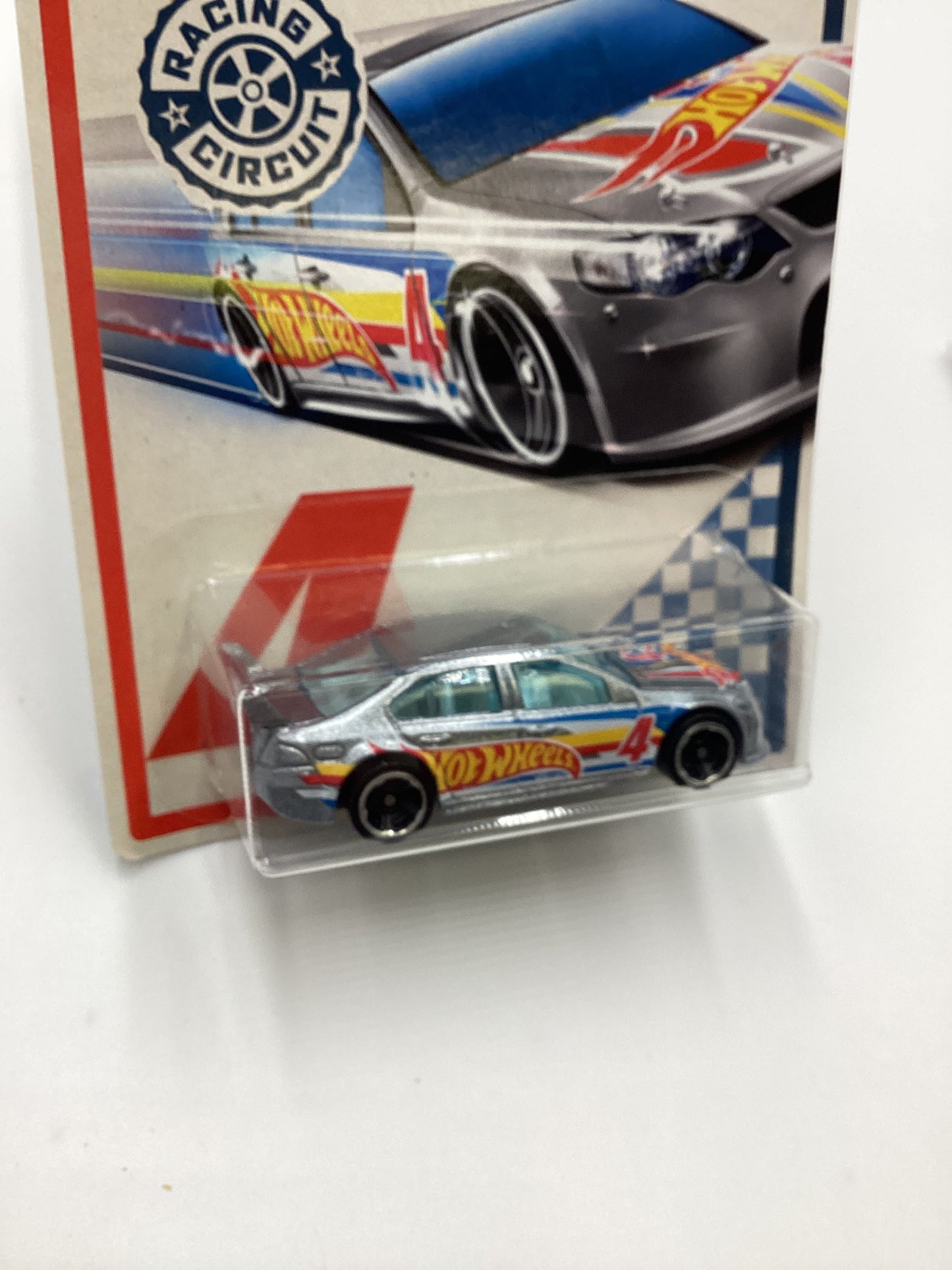 2017 Hot Wheels Racing Circuit #4 Ford Falcon Race Car 152F