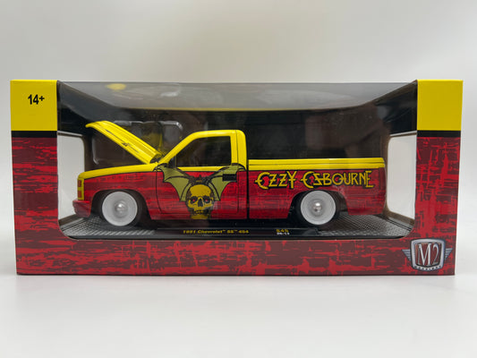 M2 Machines 1/24 Scale S45 Rock Legends Ozzy Osbourne 1991 Chevrolet SS 454 Yellow/Red