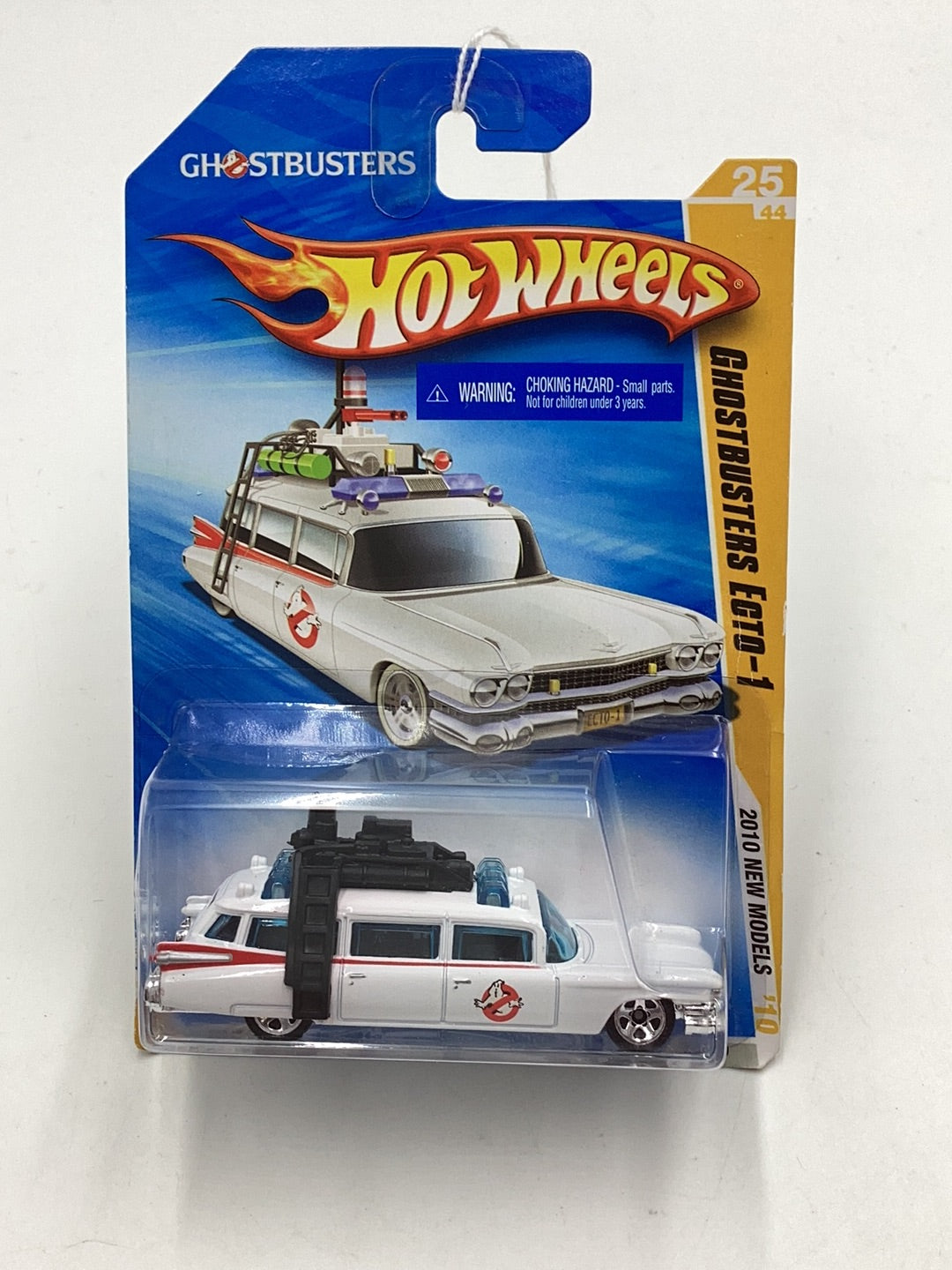 2010 Hot Wheels #25 Ghostbusters ecto-1 new models 121C