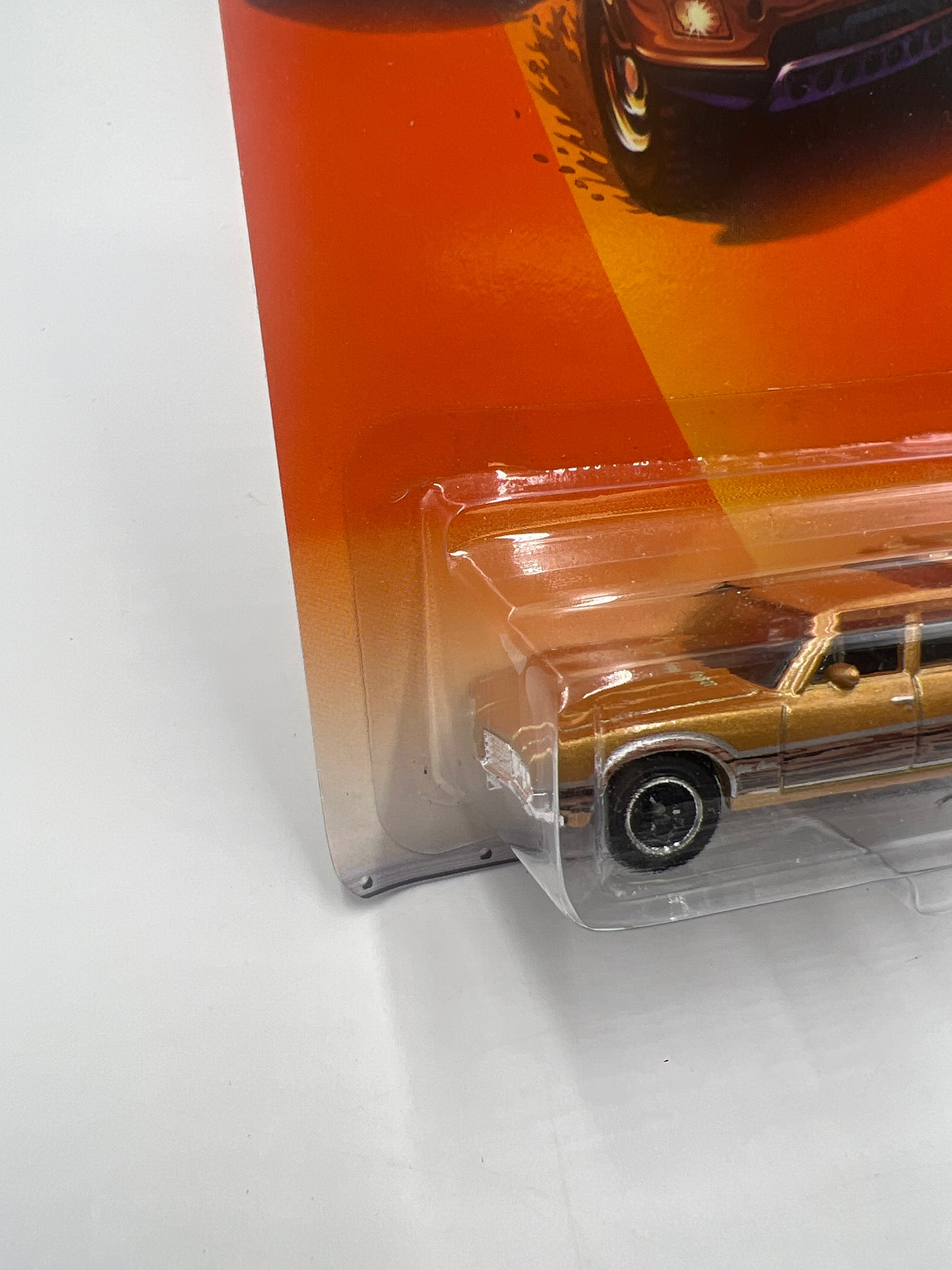 Matchbox #18 Heritage Classics 71 Oldsmobile Vista Cruiser Brown 208H