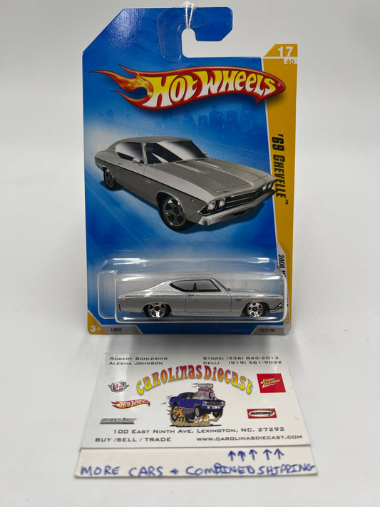 2008 Hot Wheels New Models #17 69 Chevelle Silver 5A