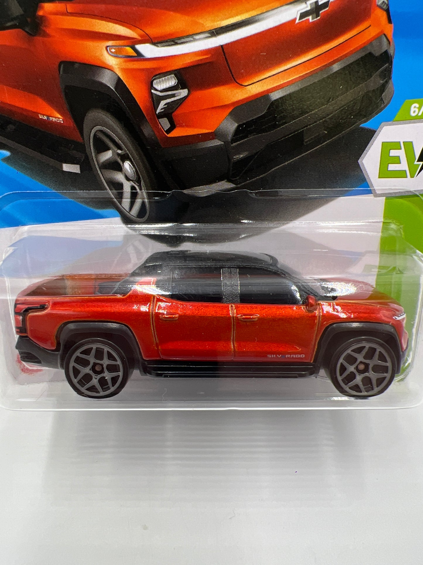 2025 Hot Wheels N Case EV #86 Silverado EV RST Orange 18C