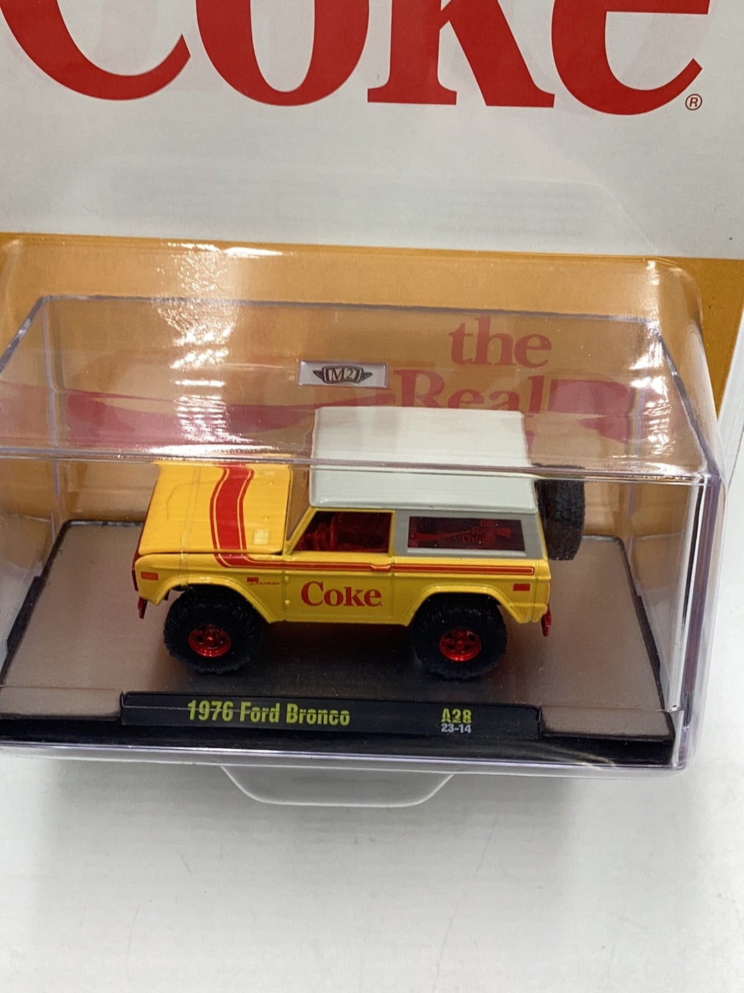 M2 MACHINES 1976 Ford Bronco Chase A28 1/750