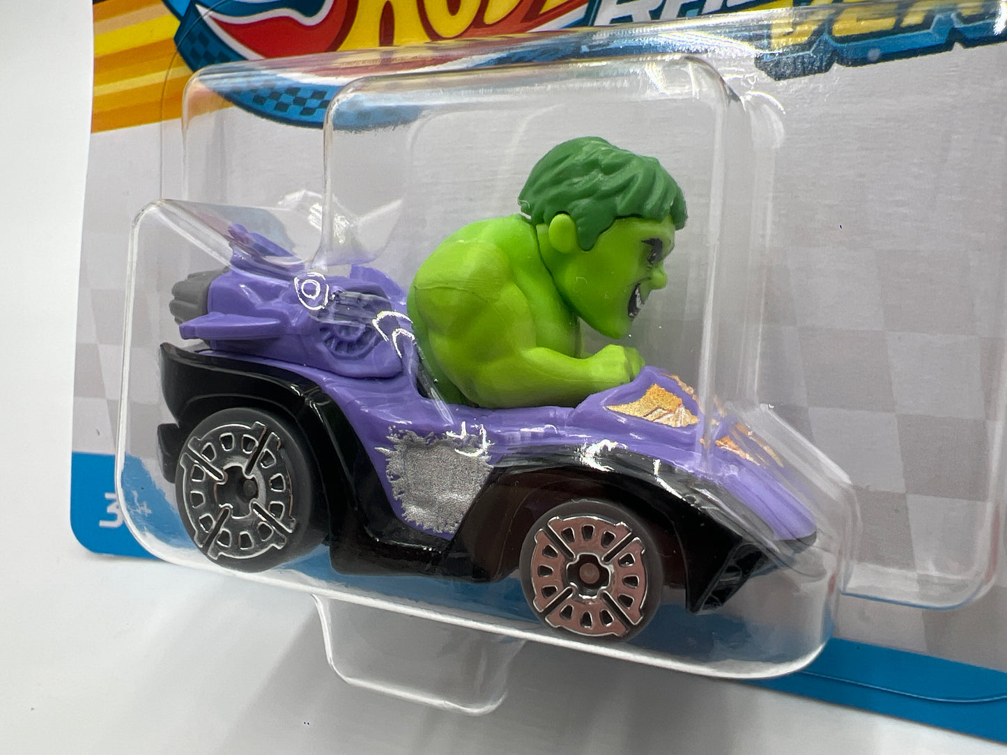 2025 Hot Wheels Racer Verse Marvel The Infinity Saga Hulk 110D