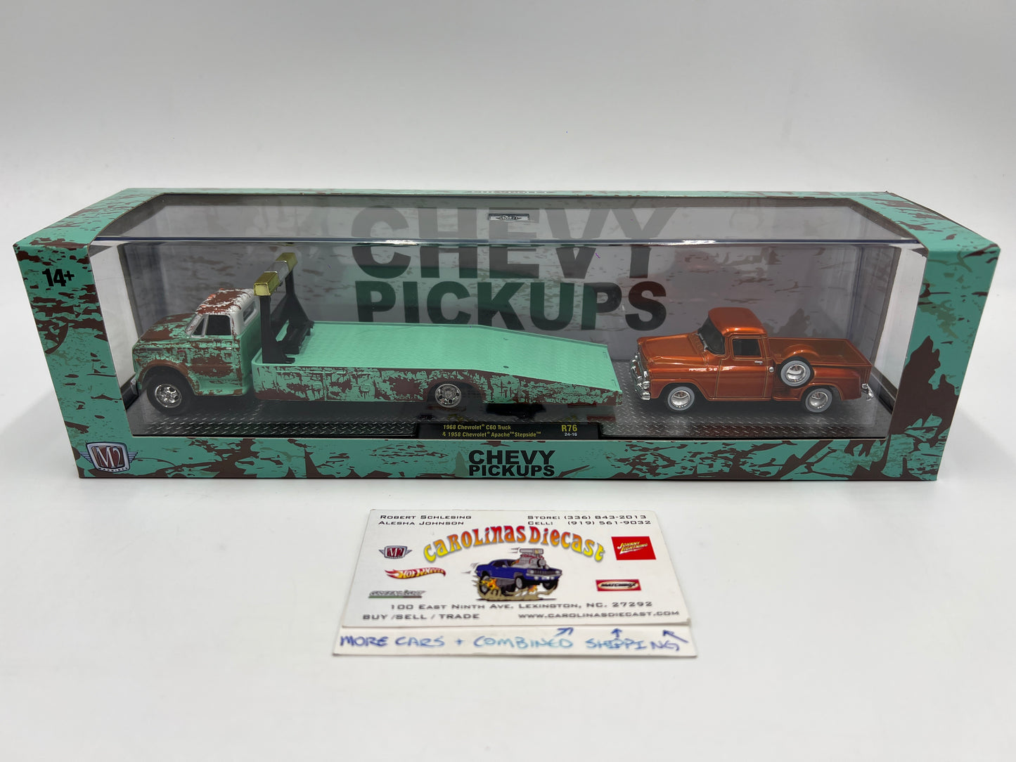 M2 Machines Auto Haulers 1968 Chevrolet C60 Truck & 1958 Chevrolet Apache Stepside R76