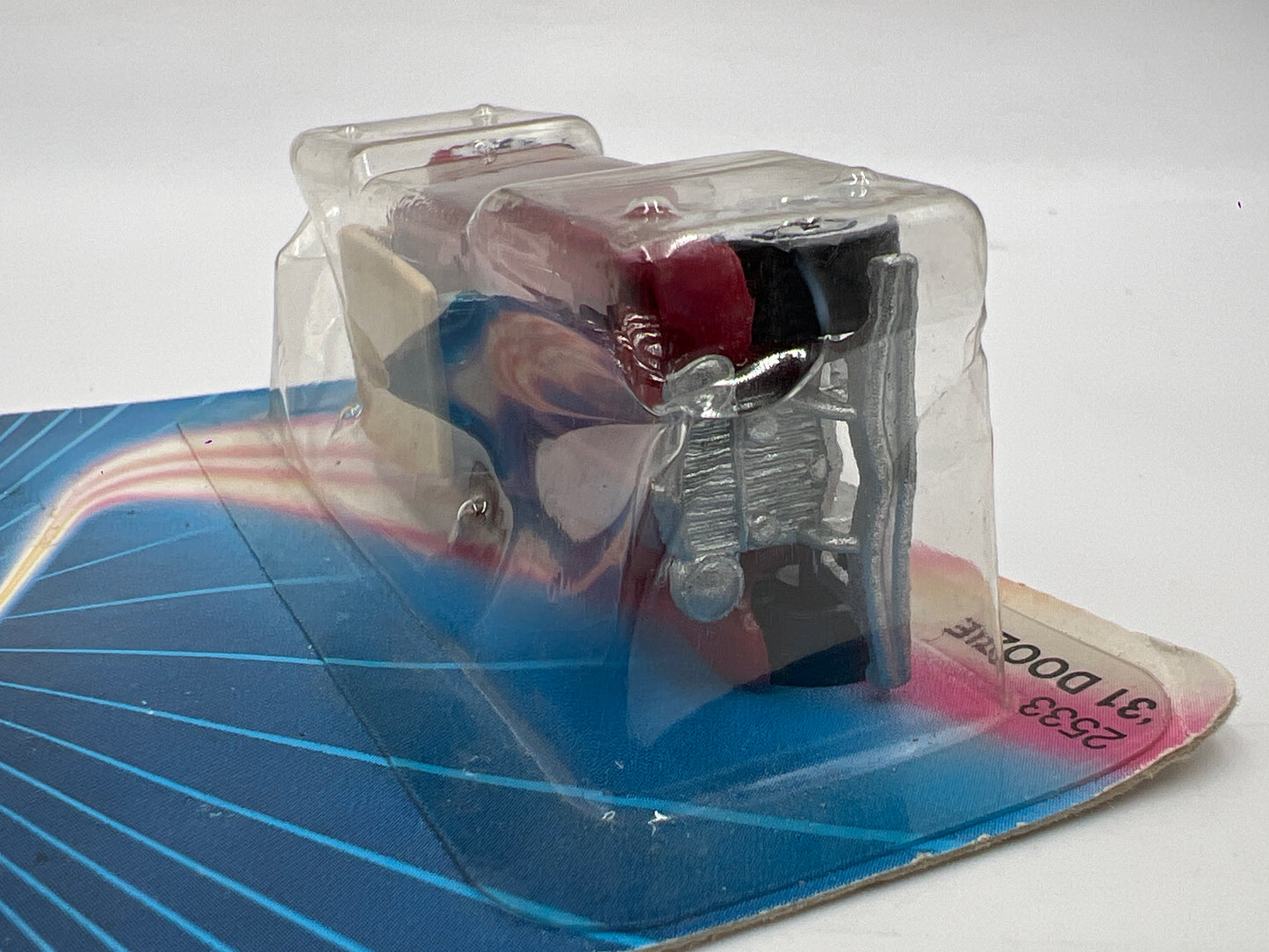 Hot Wheels Original 1986 Speed Fleet #2533 31 Doozie Burgundy  W/Protector Blister Not Perfect