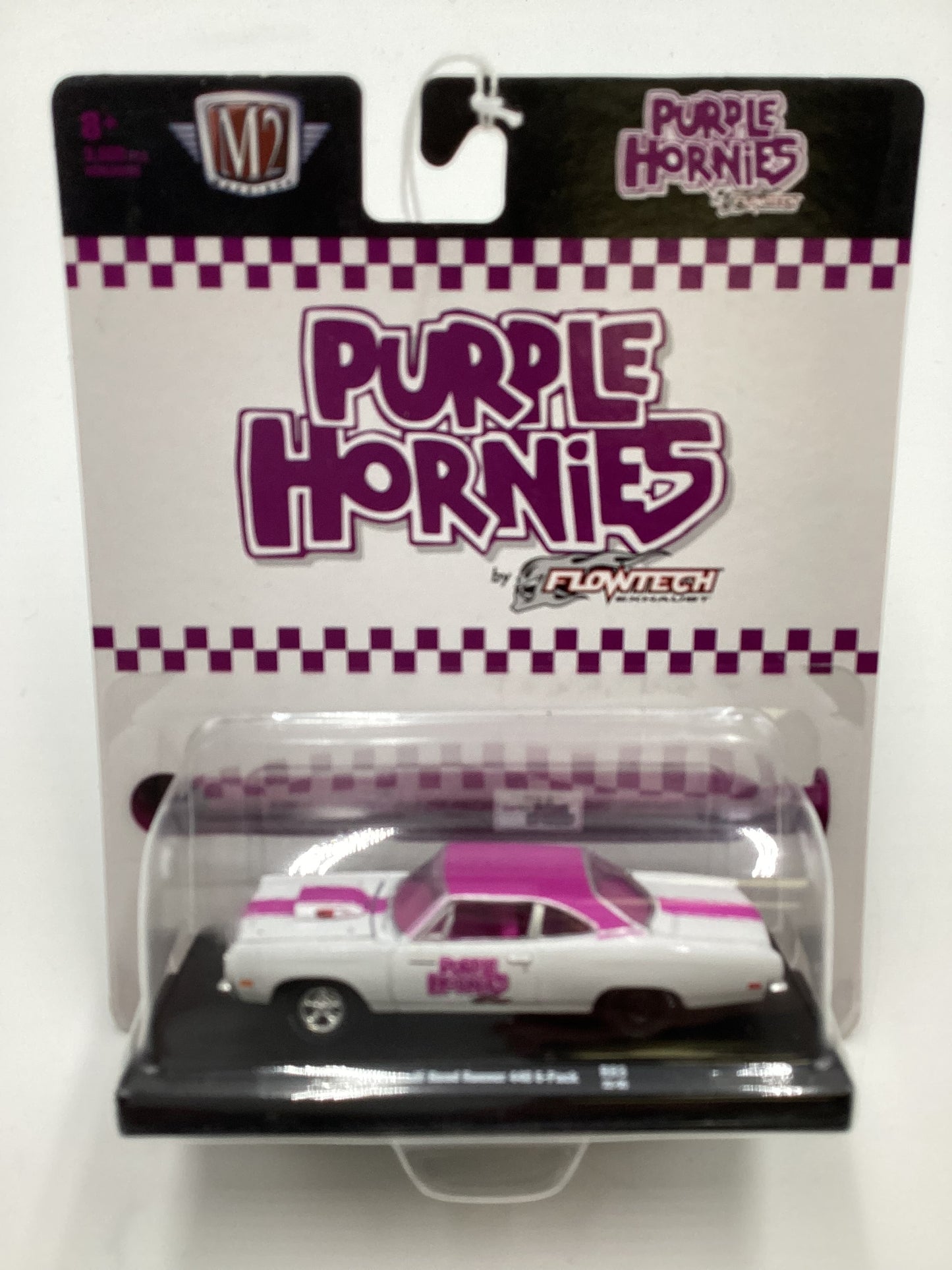 M2 Machines Auto Driver Purple Hornies 1969 Plymouth Road Runner 440 6-Pack White R83 191B