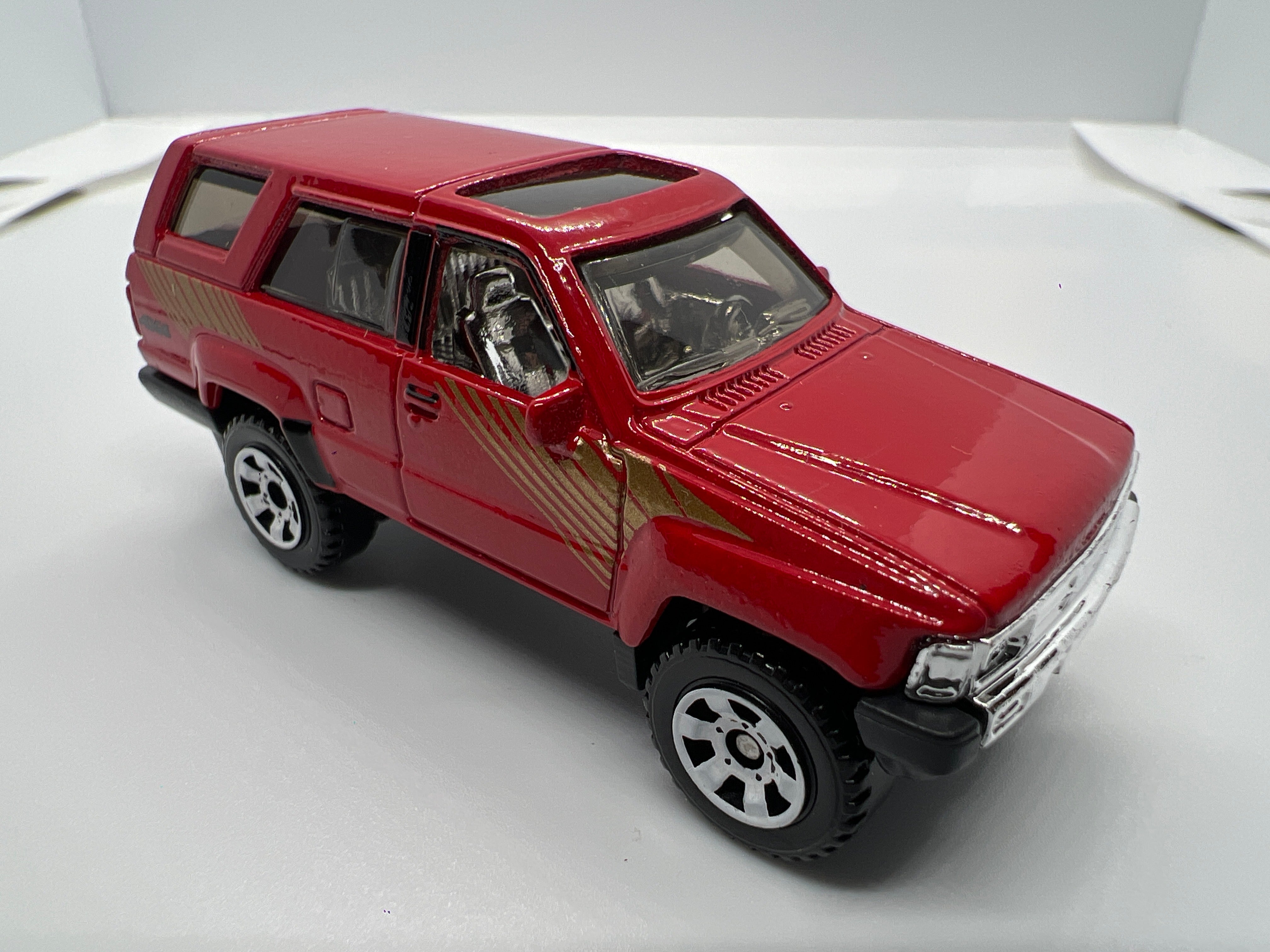Matchbox 1/64 1985 Toyota 4Runner Red Loose – carolinasdiecast