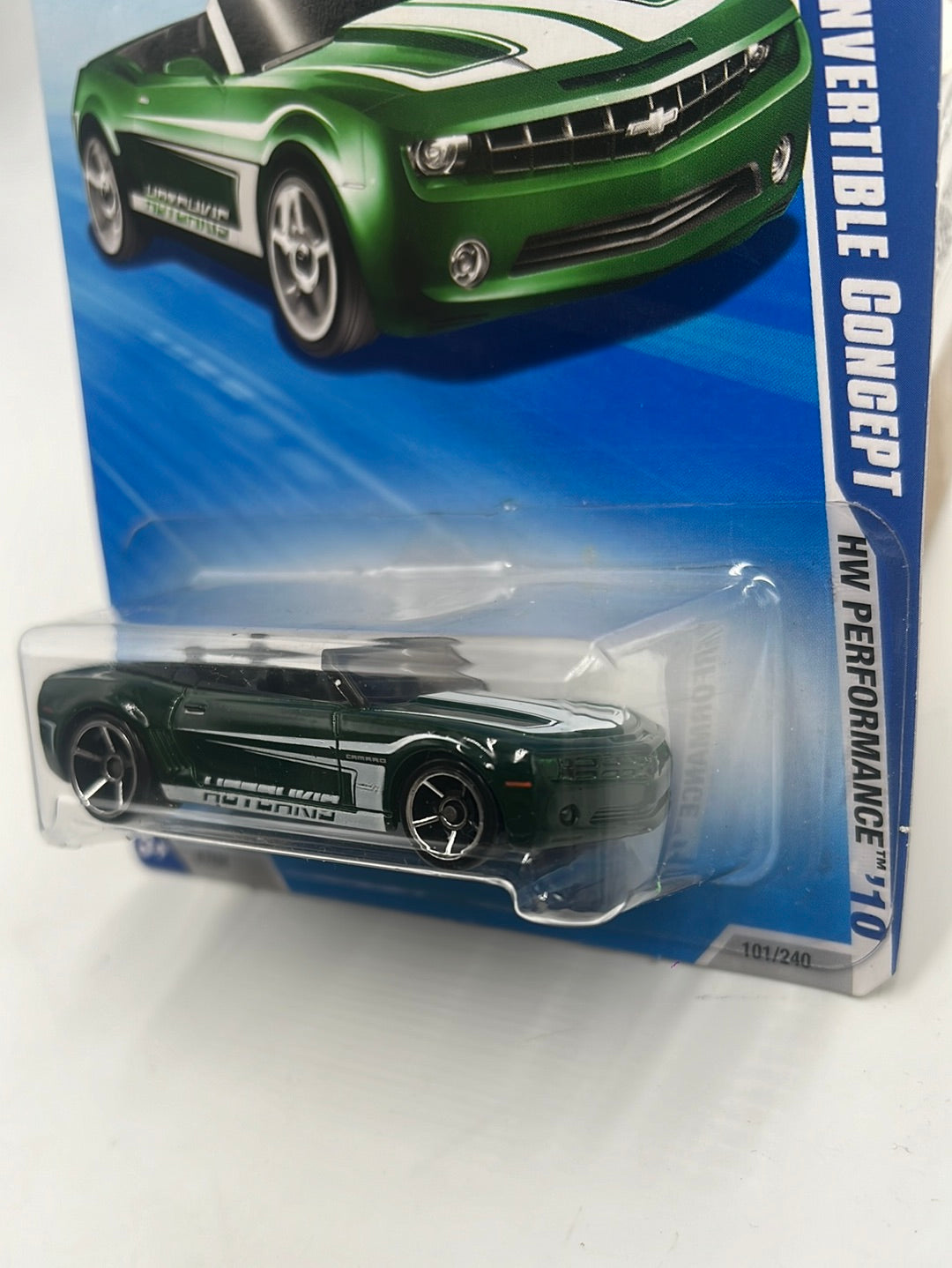 2010 Hot Wheels Performance Camaro Convertible Concept Green 101/240 4B