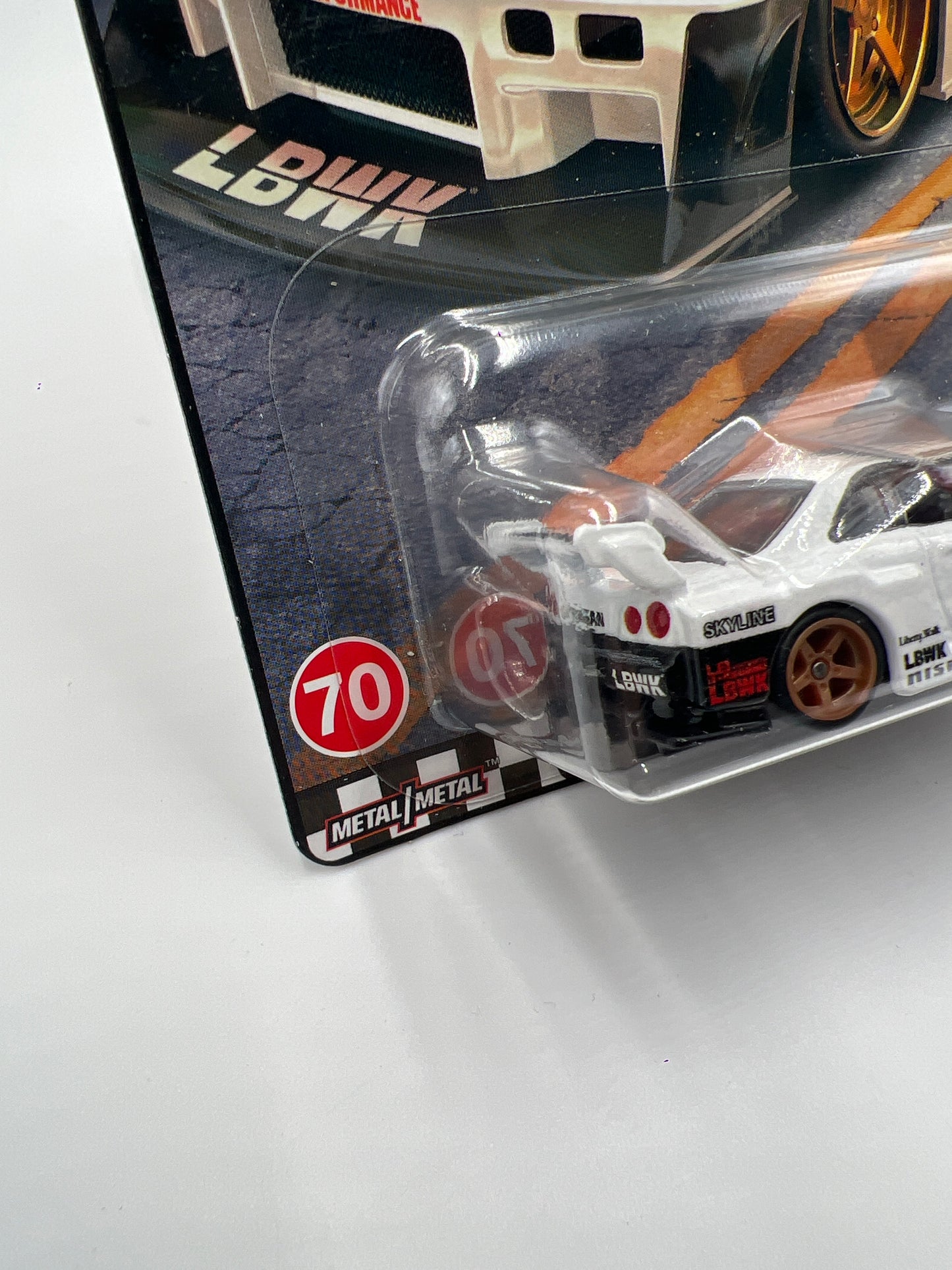 Hot Wheels Boulevard #70 LB-ER34 Super Silhouette Nissan Skyline White W/Protector (1)