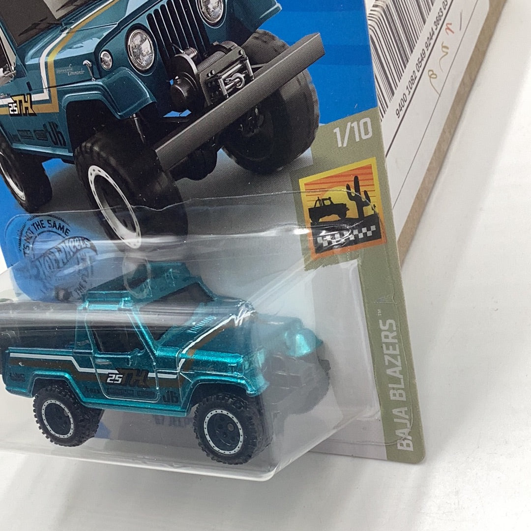 2020 hot wheels super treasure hunt 67 Jeepster Commando W