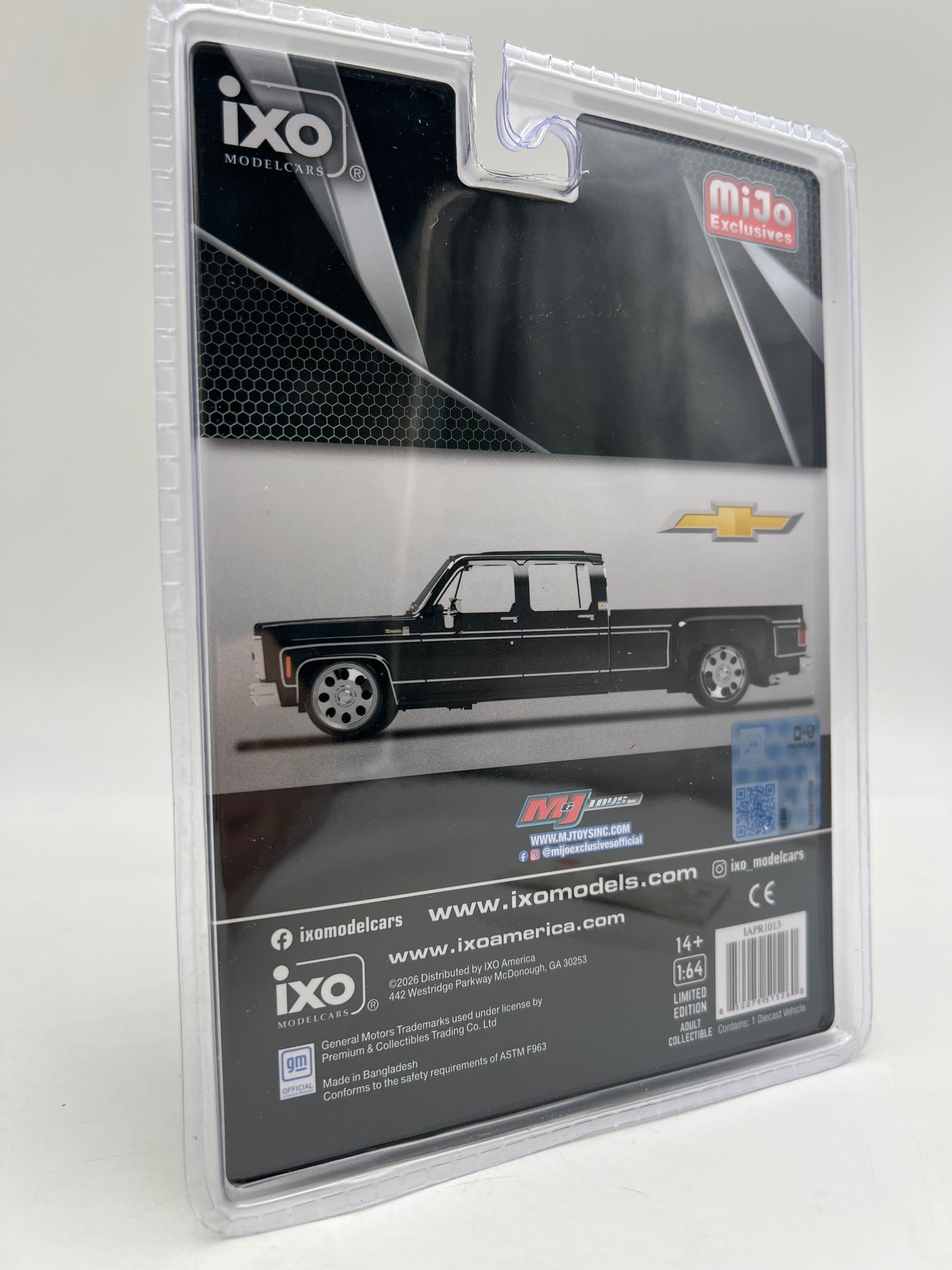 IXO Models MiJo Exclusives CHASE 1980 Chevrolet Silverado Dually