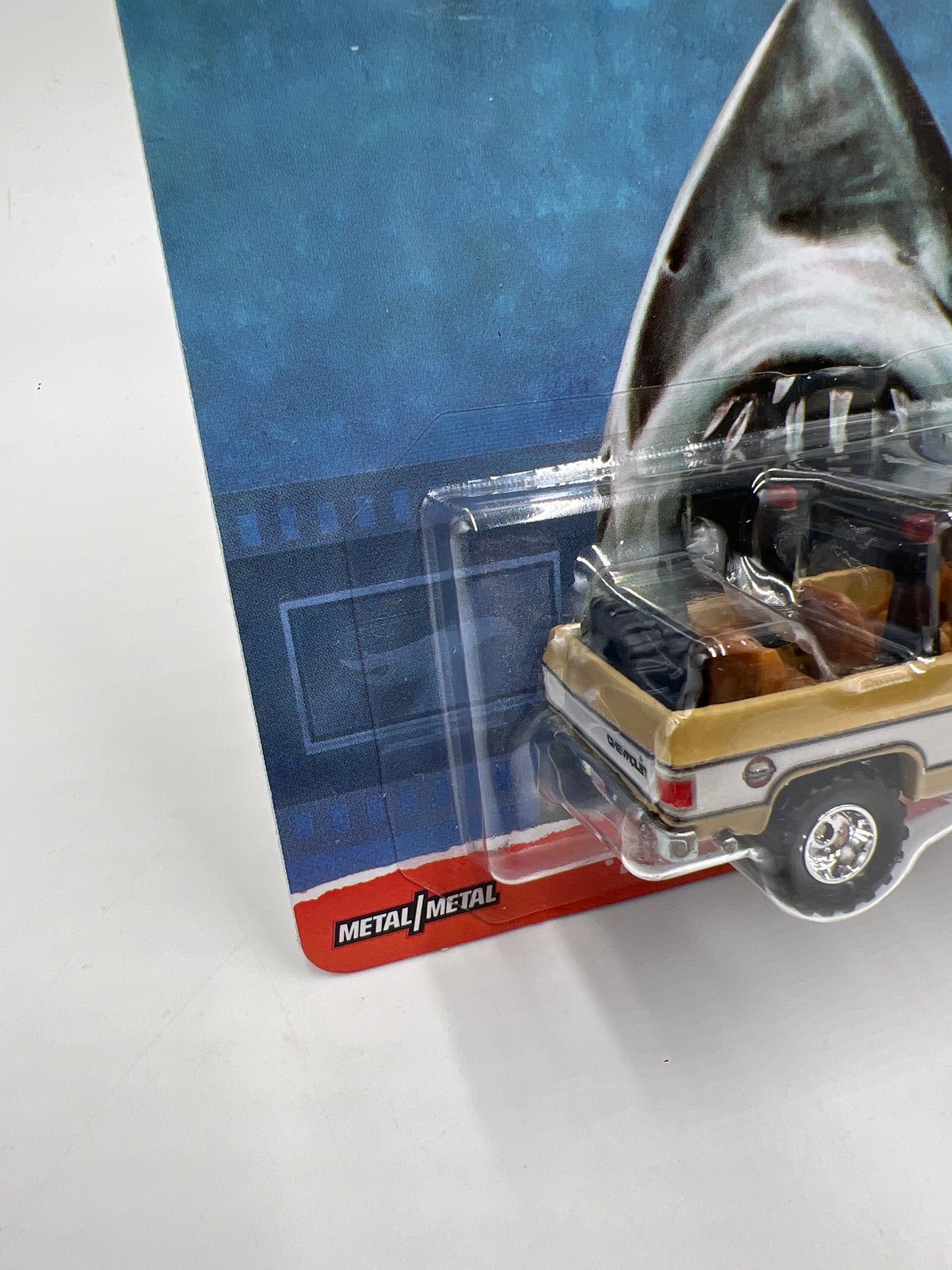 Hot Wheels Premium Jaws 1975 Chevy Blazer Custom W/Protector