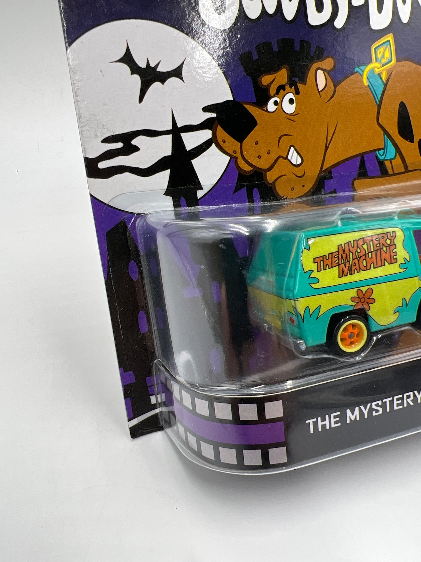 Hot Wheels Retro Entertainment Scooby-Doo The Mystery Machine