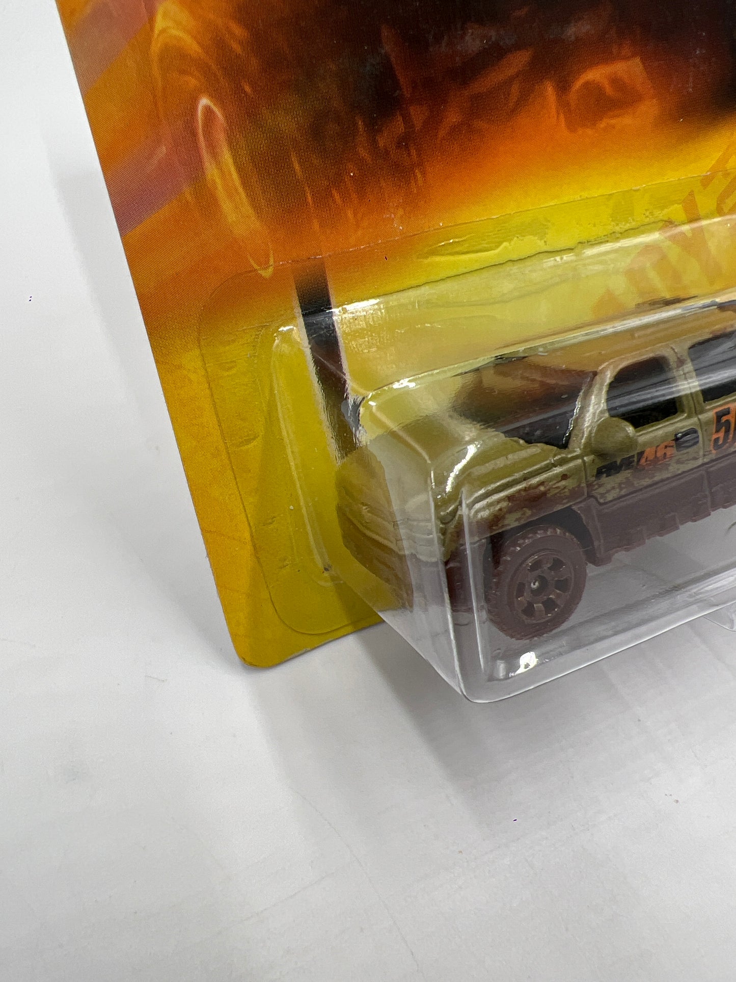 Matchbox Outdoor Adventure #86 Chevy Avalanche Muddy