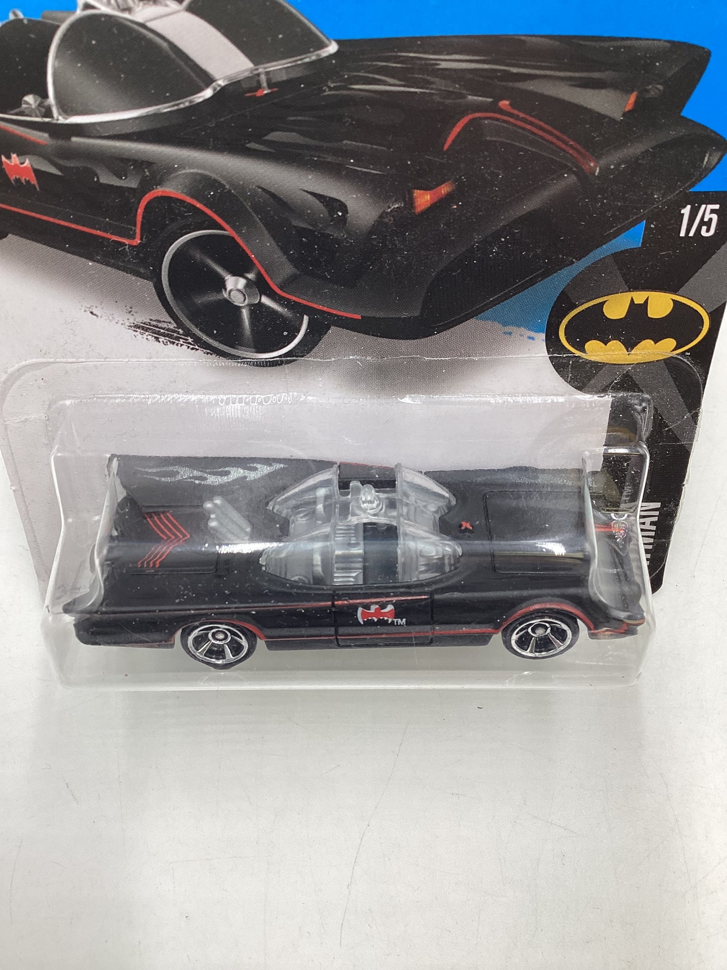 2016 Hot Wheels #226 TV Series Batmobile 119E